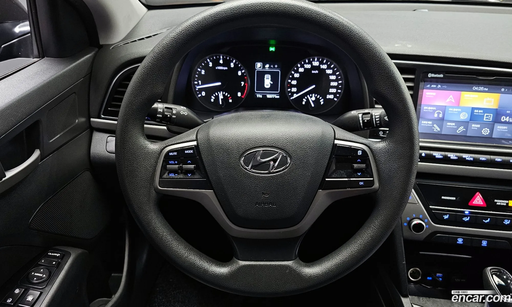Hyundai Elantra AD 2016 — 13