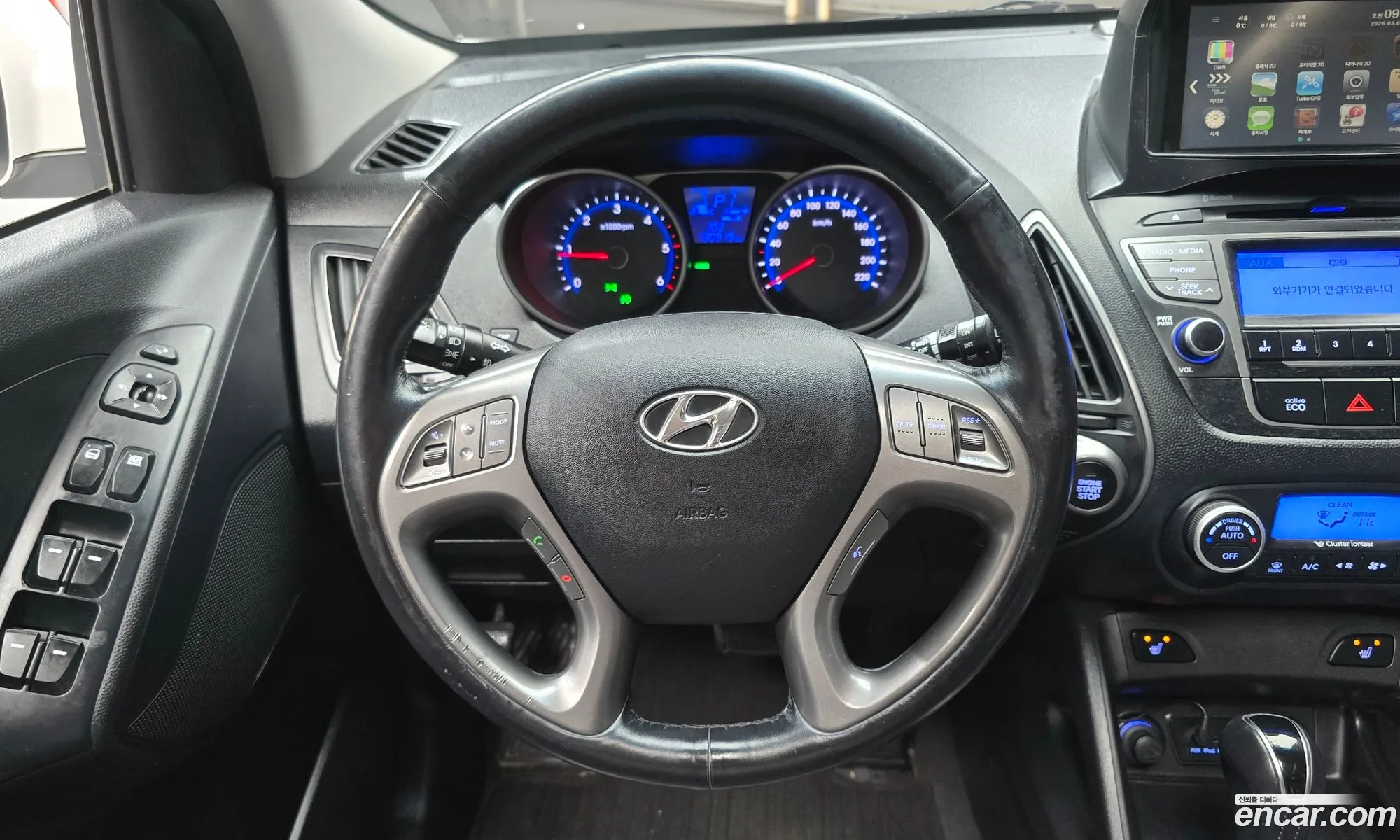 Hyundai Tucson ix 2013 — 10