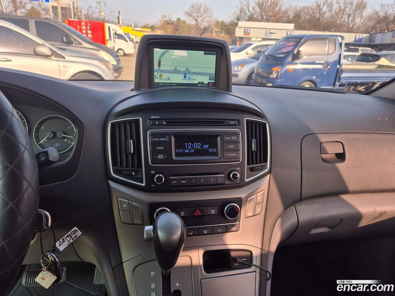Hyundai Grand Starex 2017 — 13