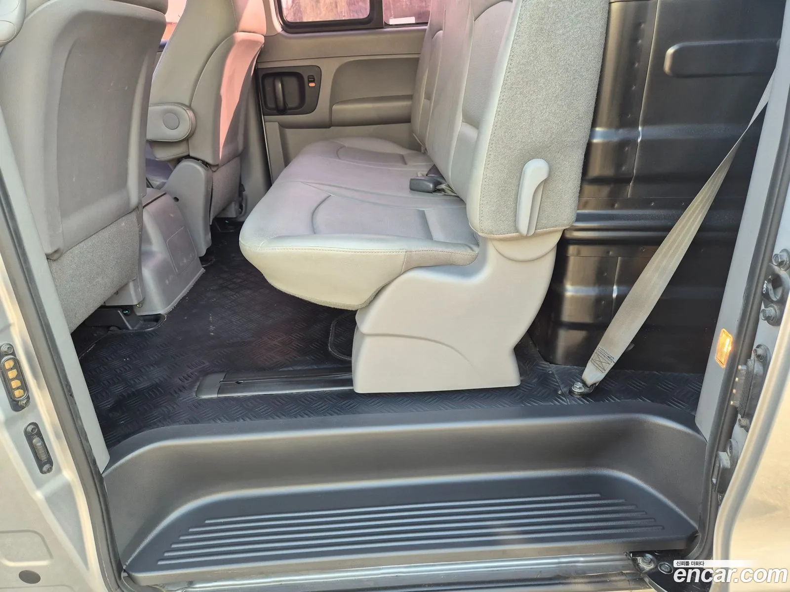 Hyundai Grand Starex 2017 — 8