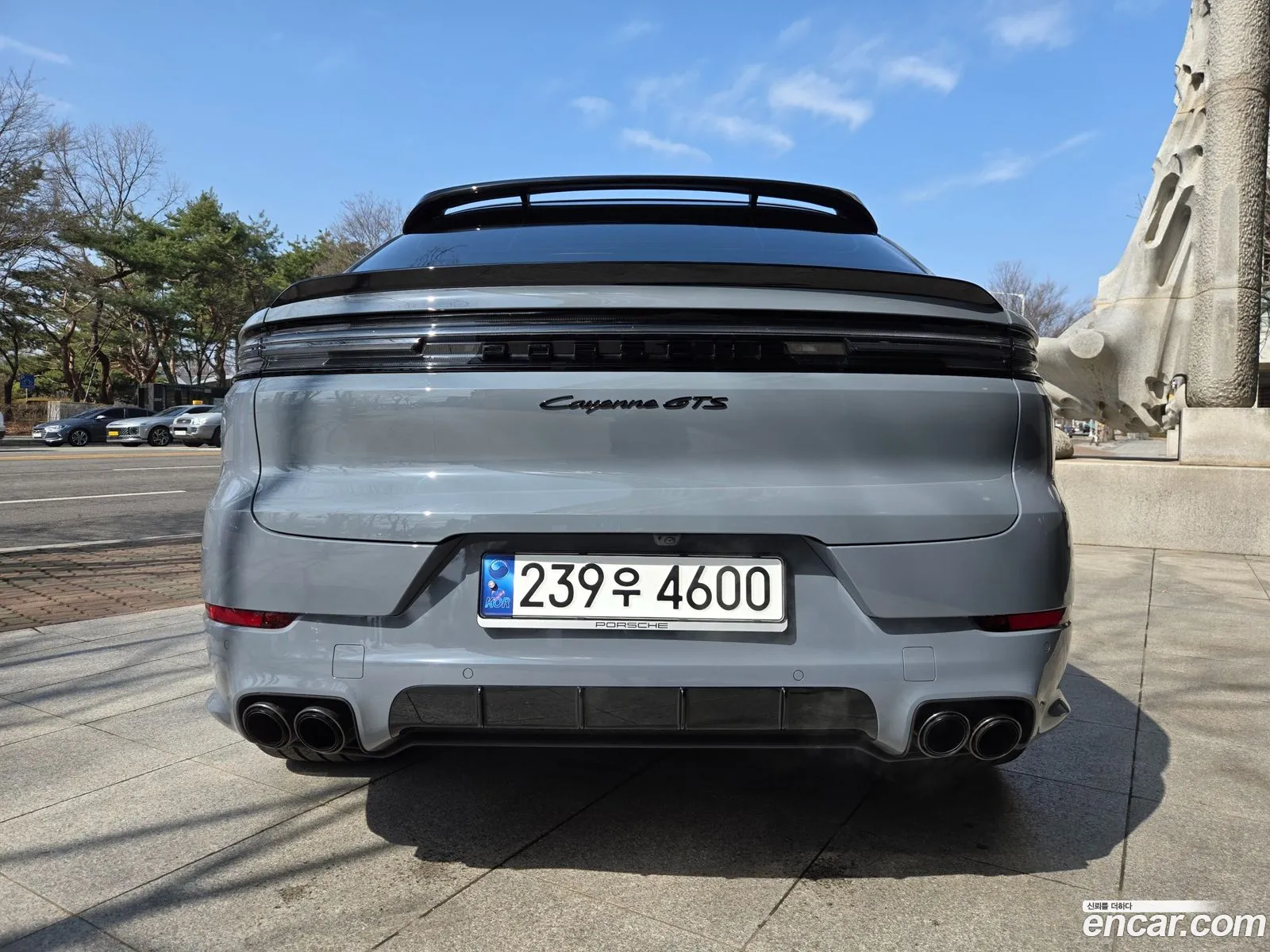 Porsche Cayenne 2025 — 18