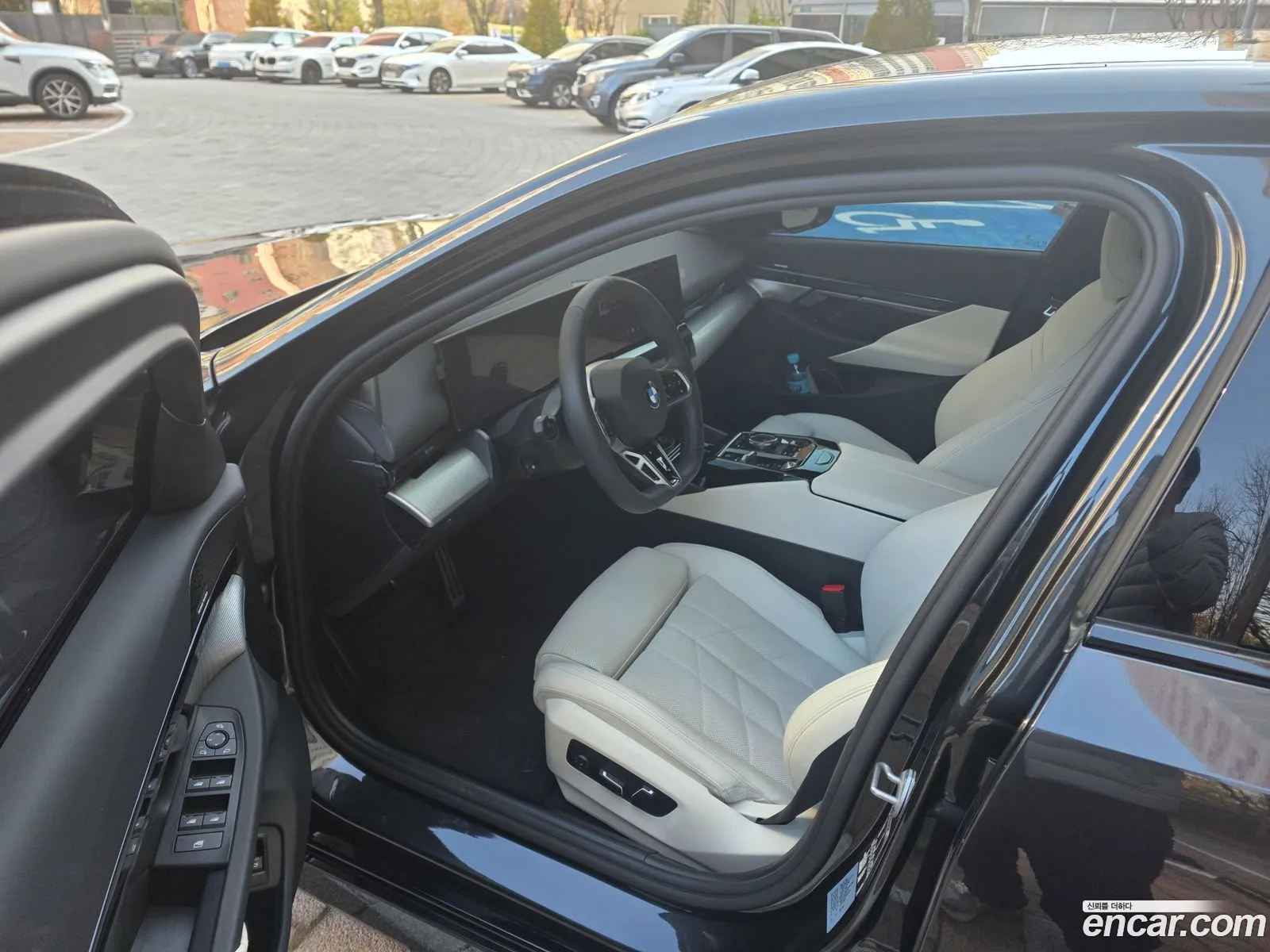 BMW 5 Series 2025 — 5