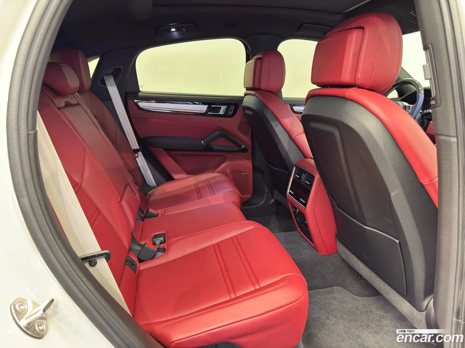 Porsche Cayenne 2022 — 11