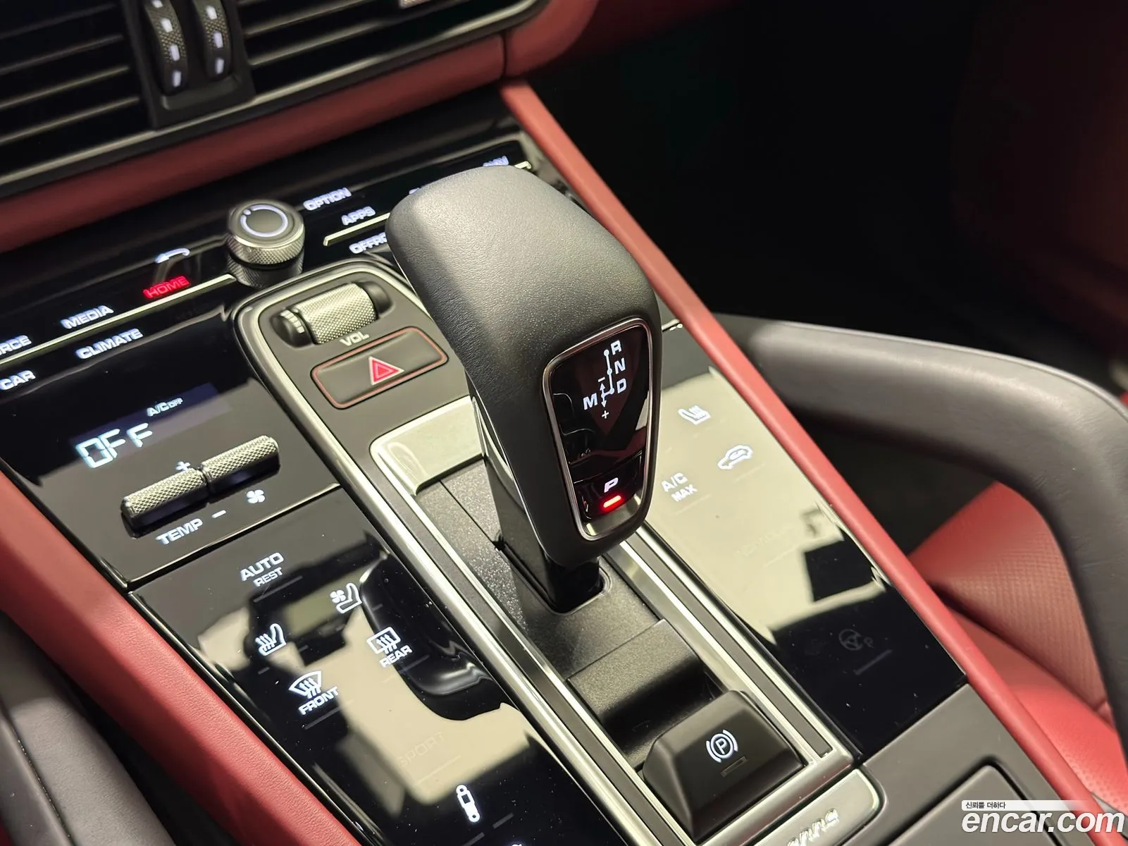 Porsche Cayenne 2022 — 3