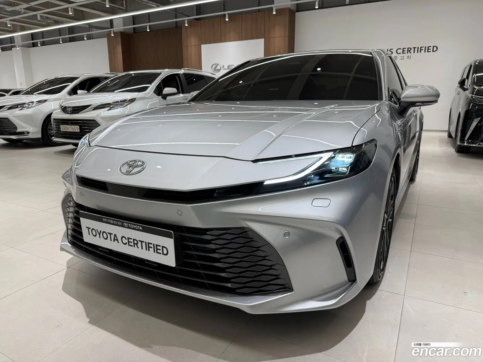 Toyota Camry 2025 — 8