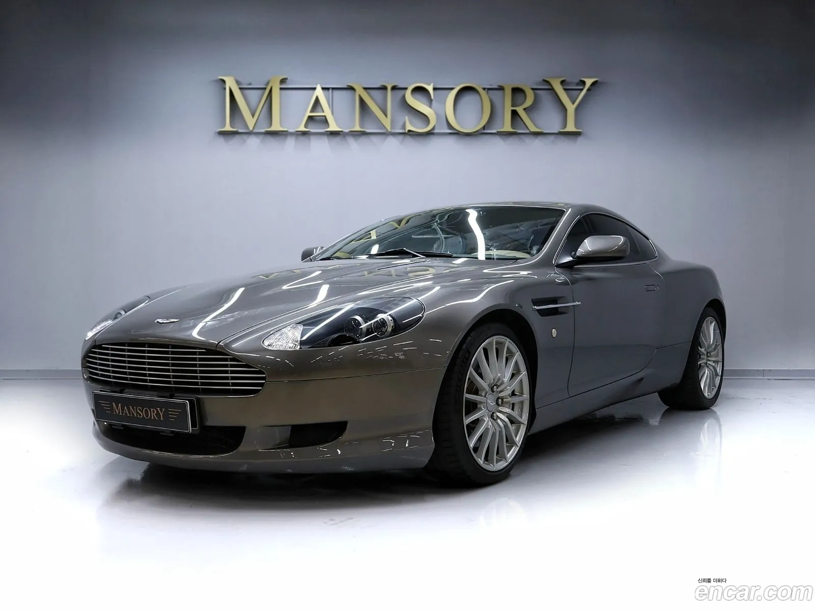 Aston Martin DB9 2006 — 20
