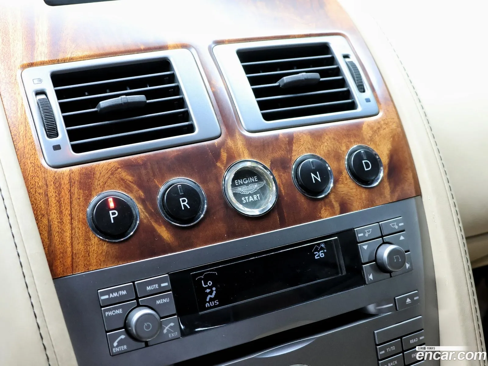 Aston Martin DB9 2006 — 9