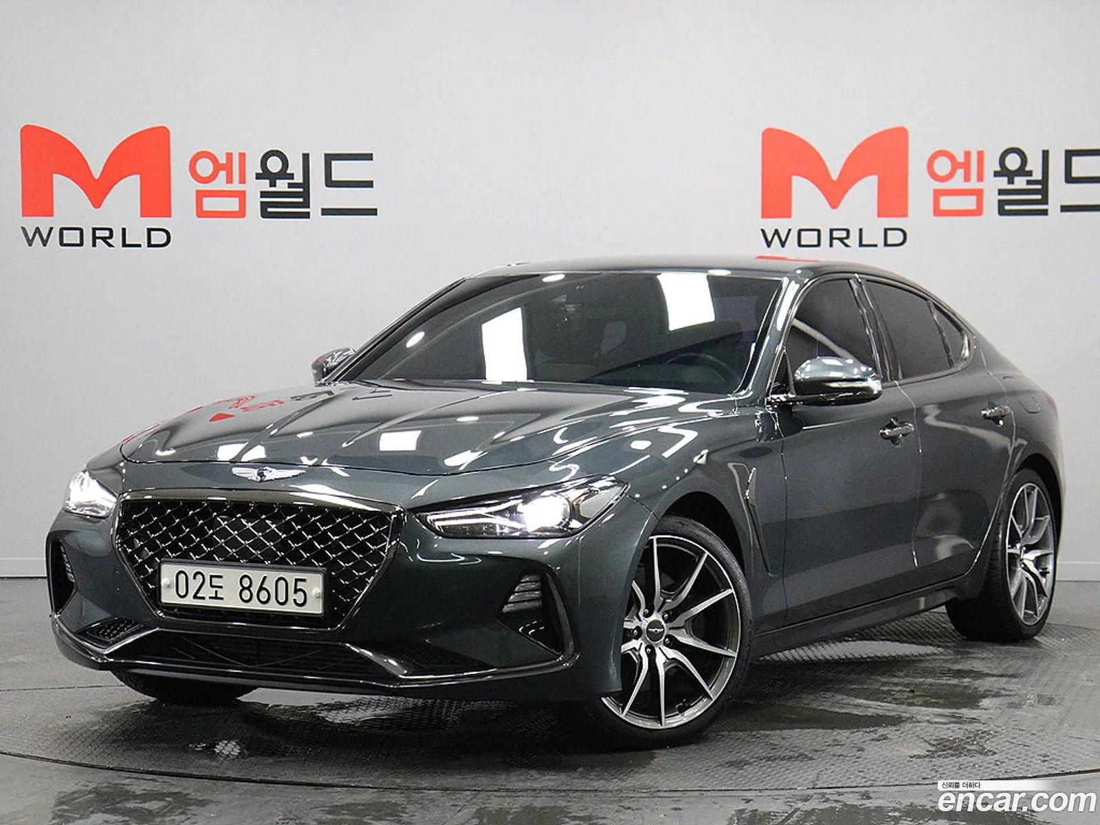 Genesis G70 2017 — 17