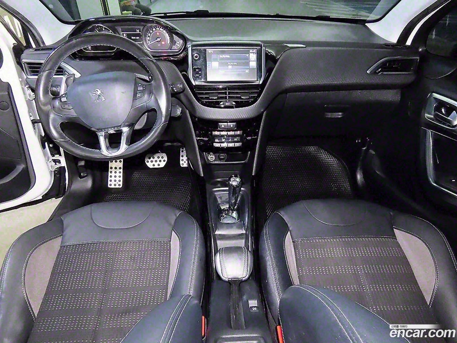 Peugeot 2008 2015 — 5
