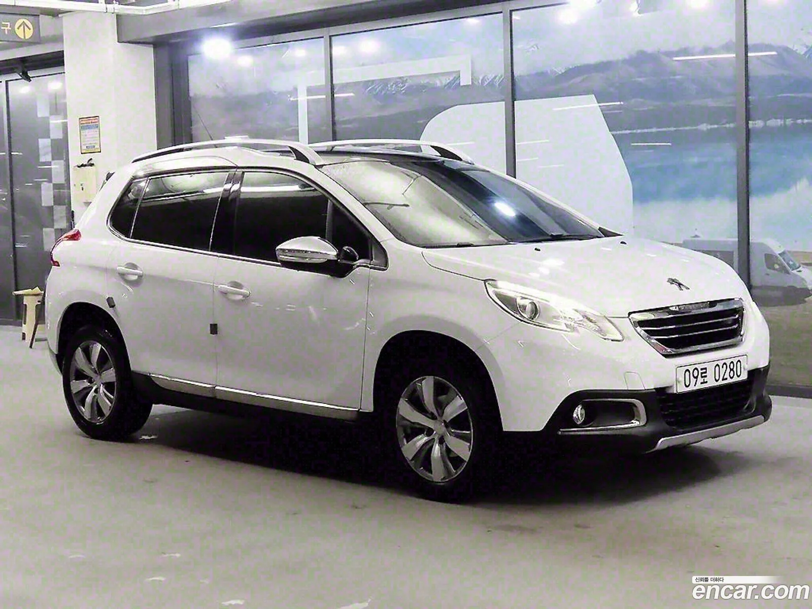 Peugeot 2008 2015 — 19