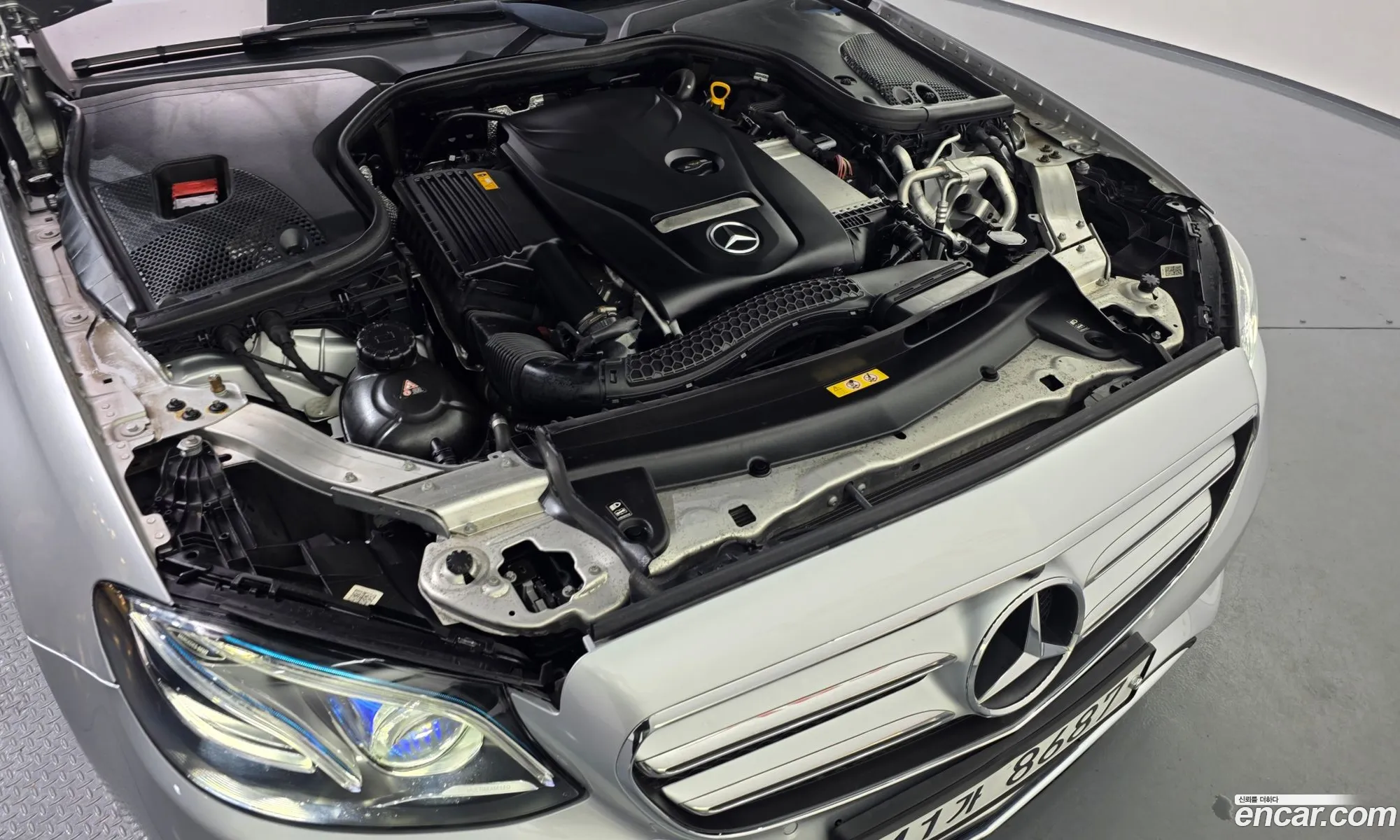 Mercedes-Benz E-Class W213 2018 WDDZF4KB3JA378892 — 20