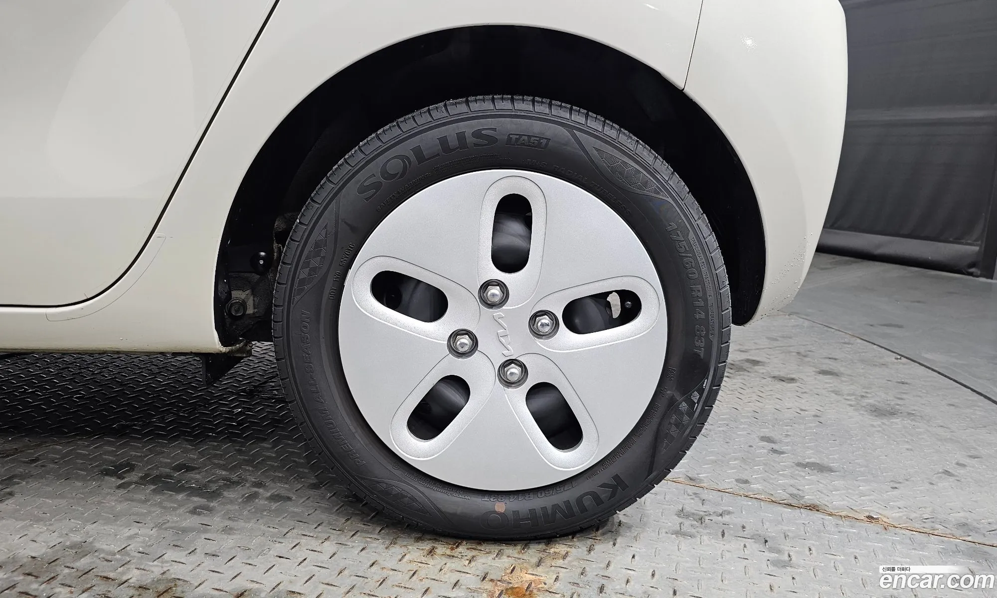 Kia Kia Ray EV 2023 — 3