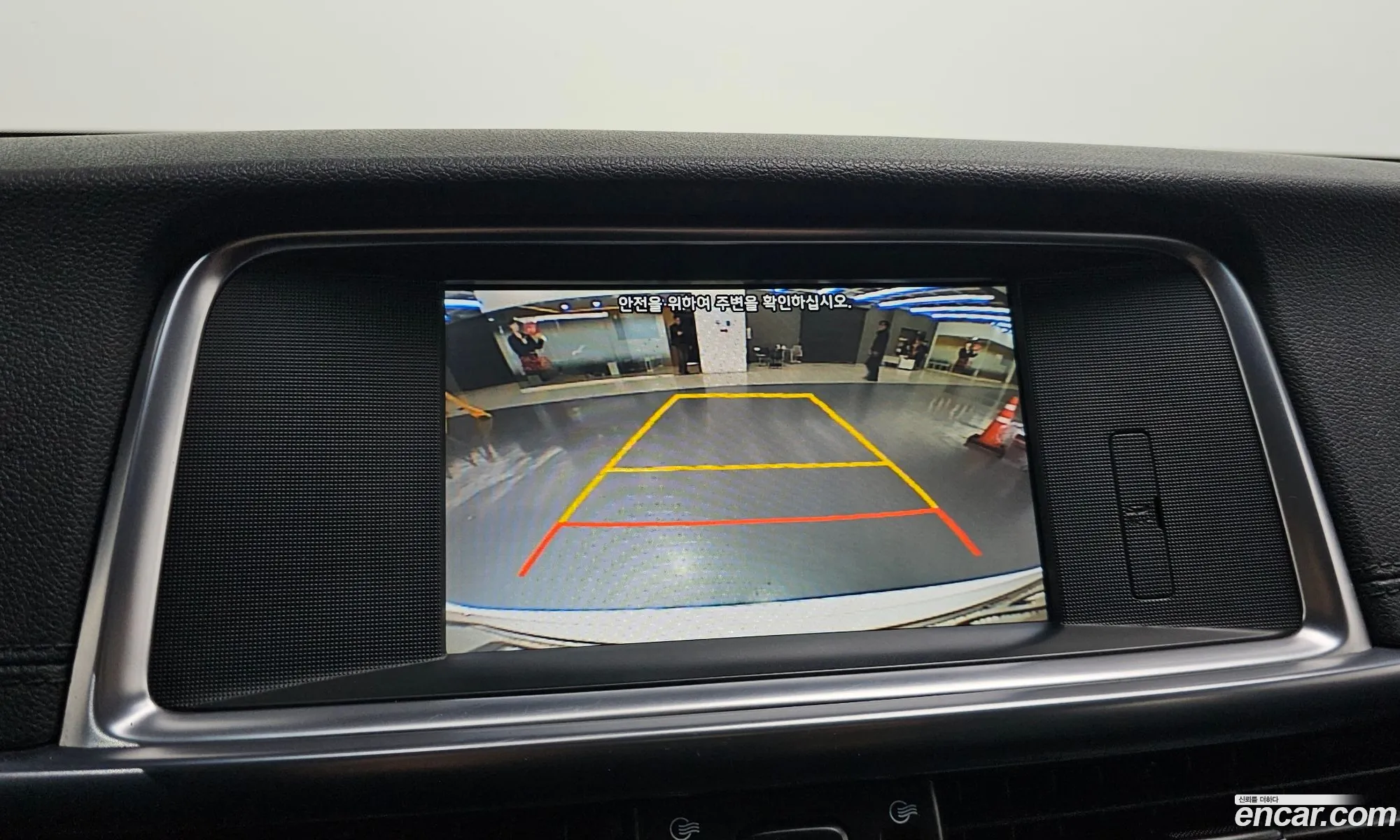 Kia K5 2017 — 18