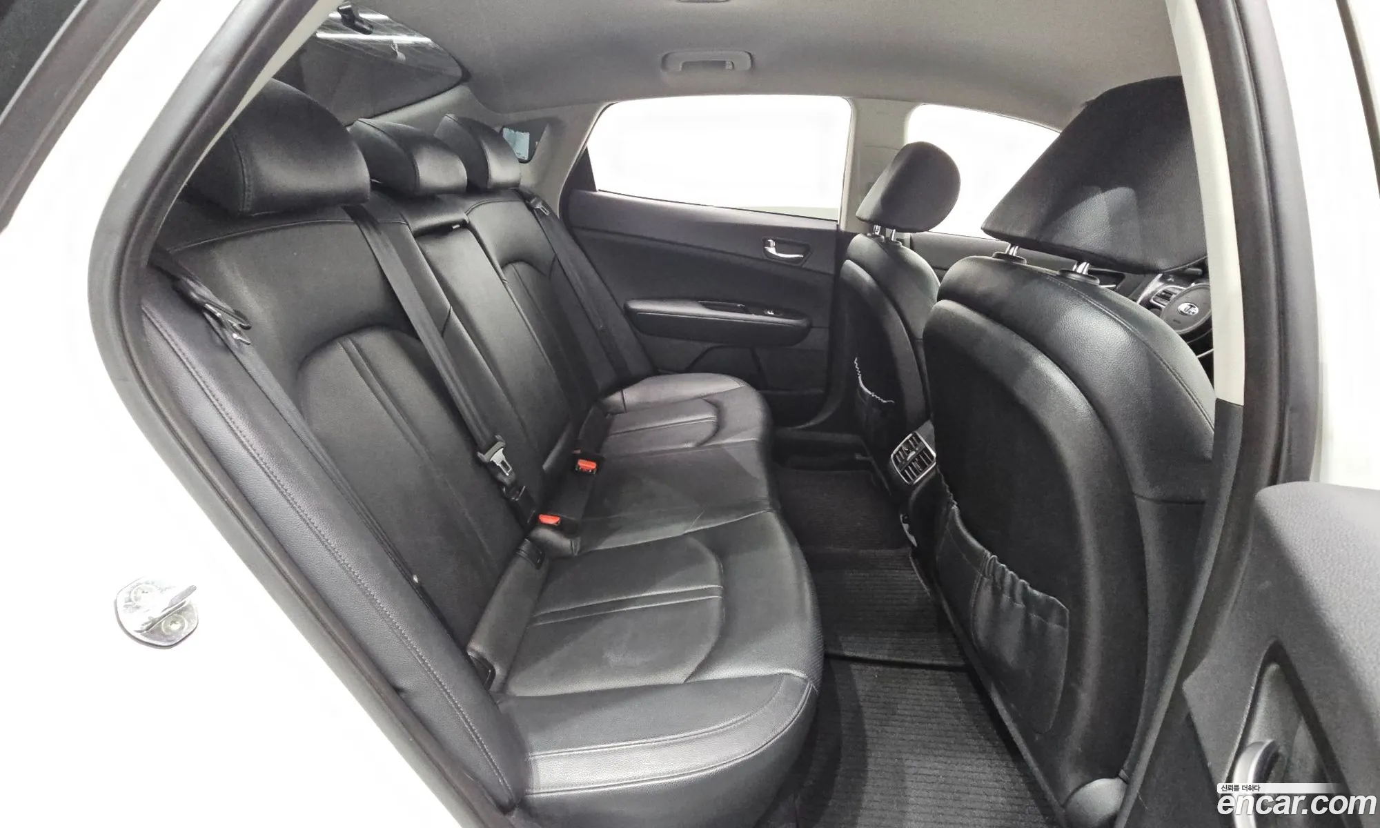 Kia K5 2017 — 5