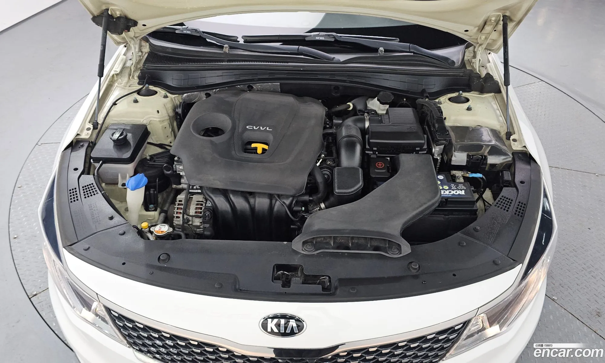 Kia K5 2017 — 17