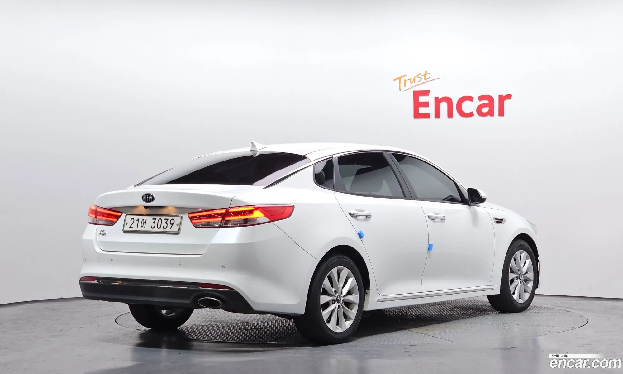 Kia K5 2017 — 6