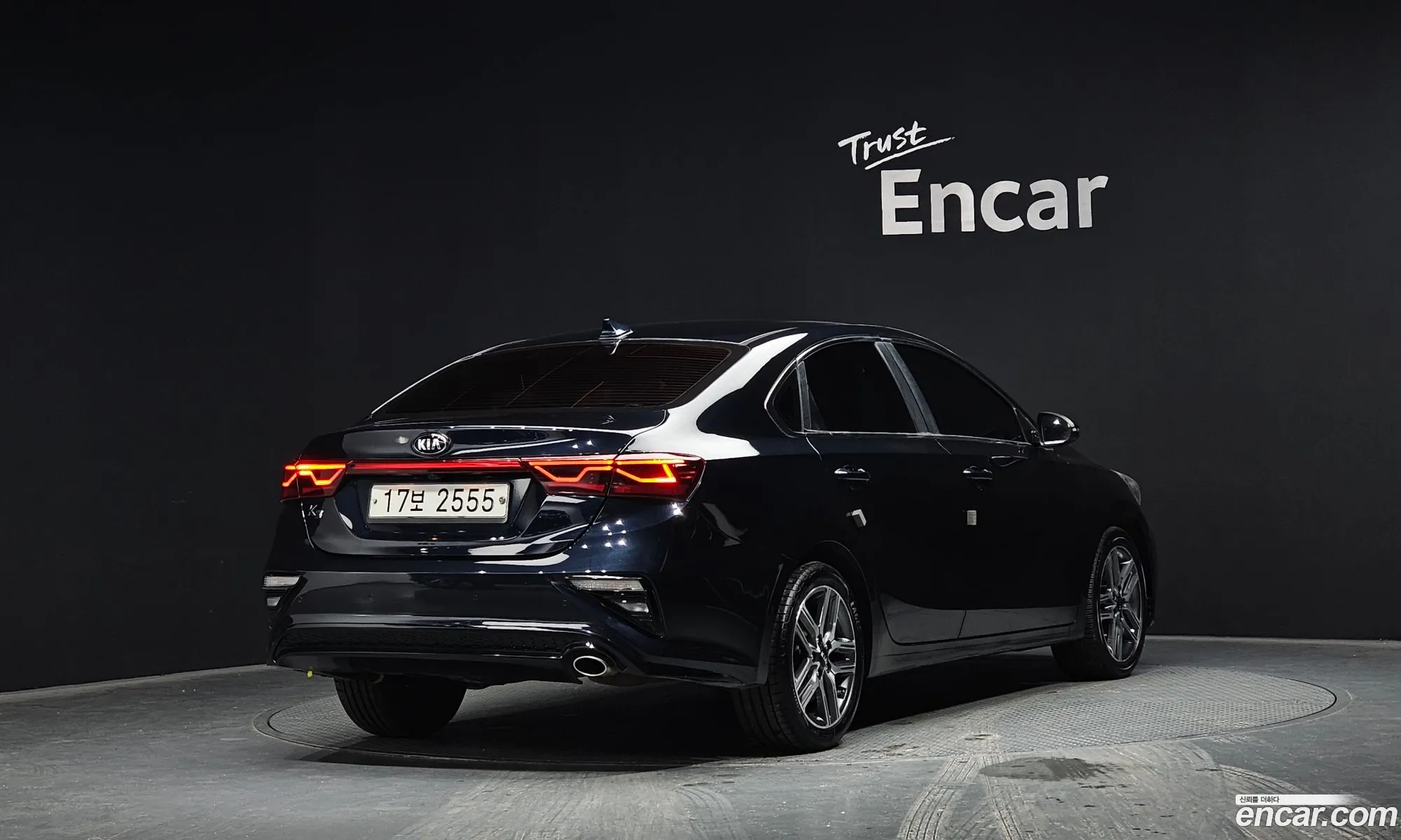 Kia K3 2018 — 10