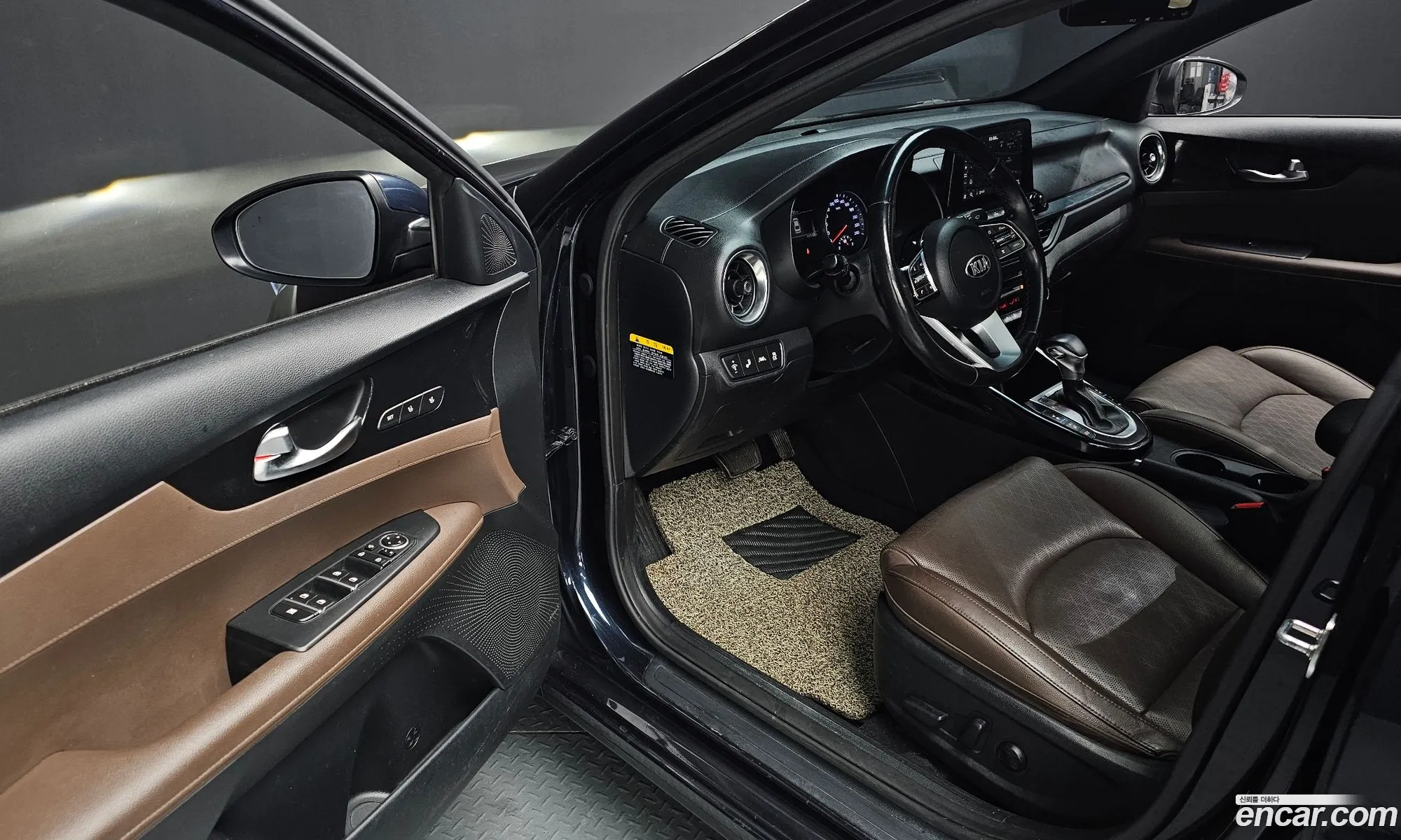 Kia K3 2018 — 11