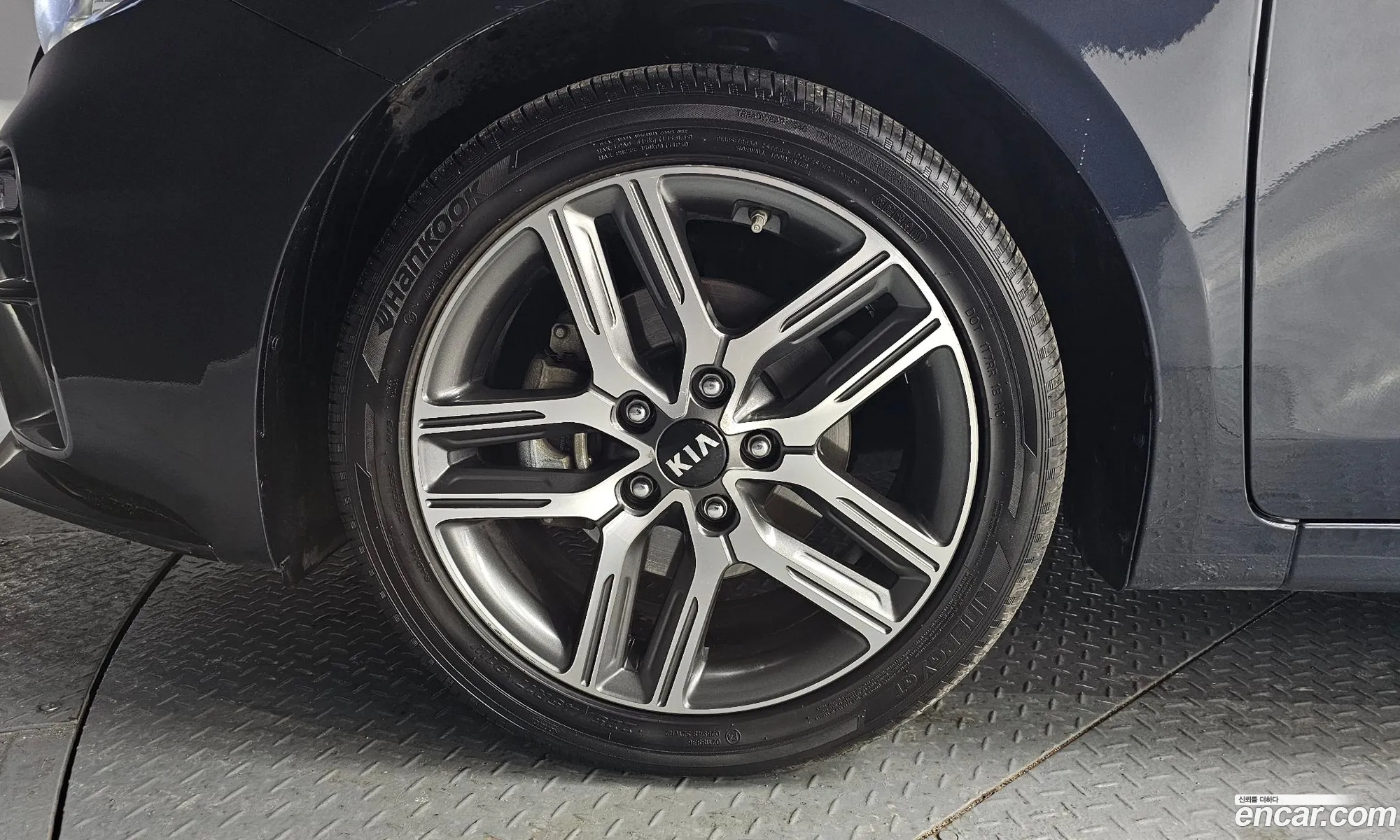 Kia K3 2018 — 2