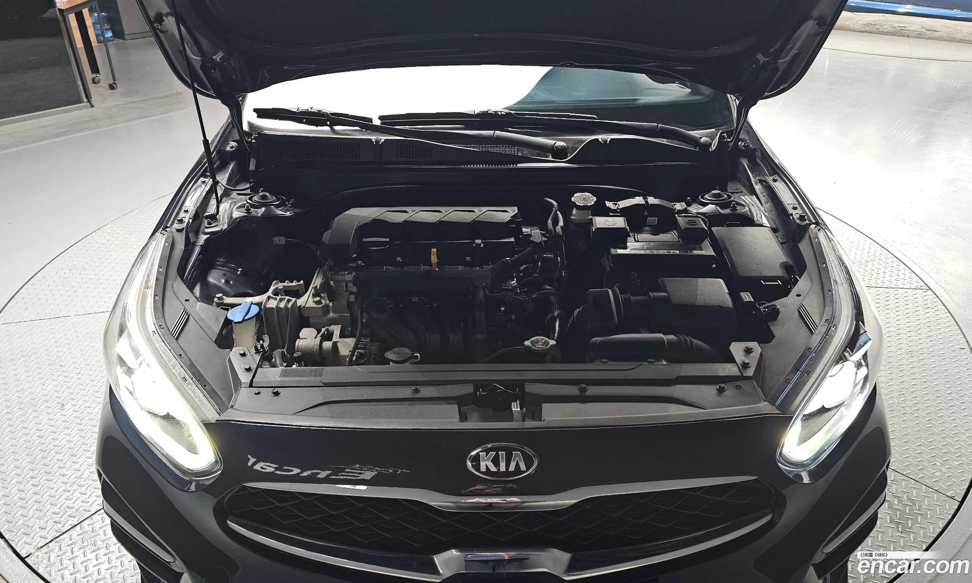 Kia K3 2018 — 13