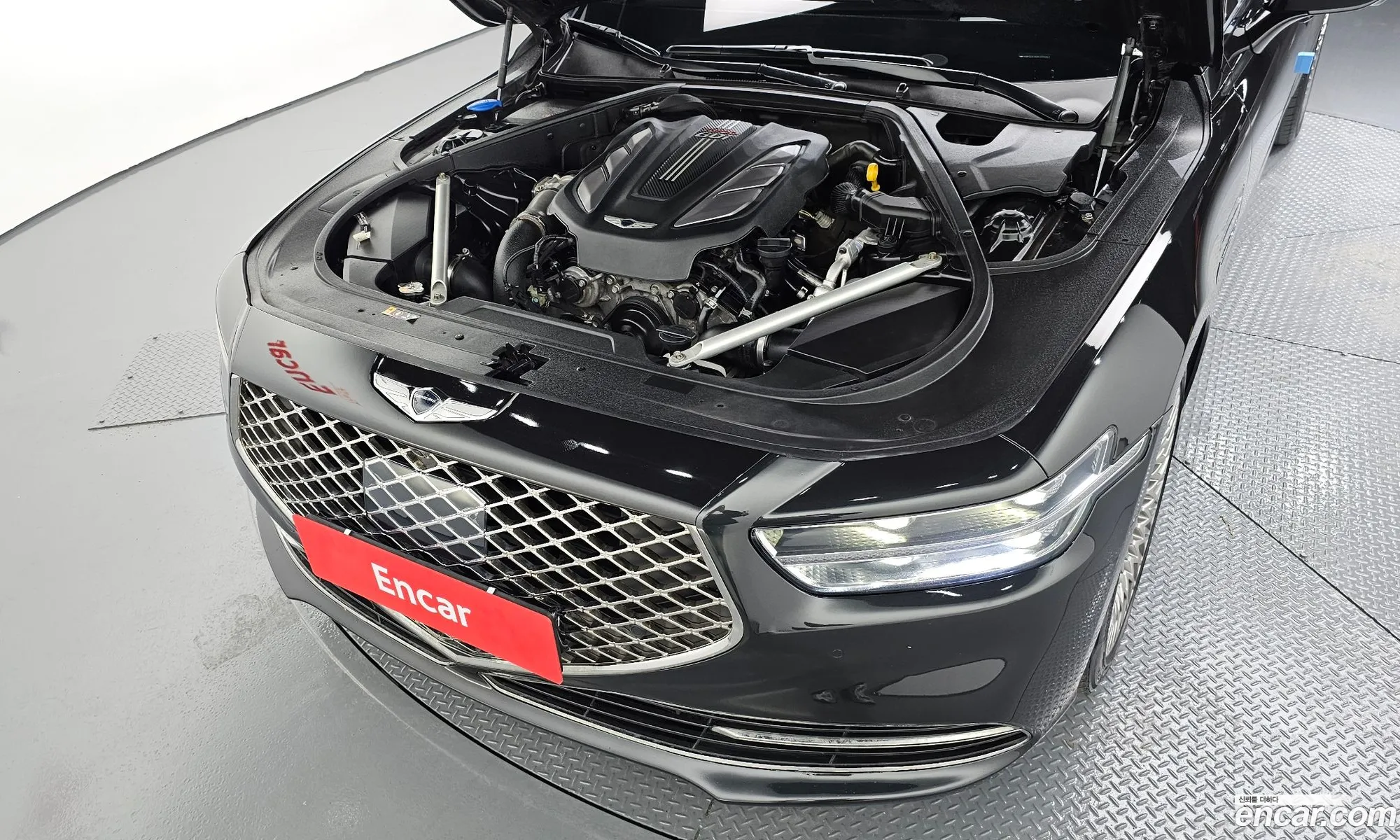 Genesis G90 2018 — 13