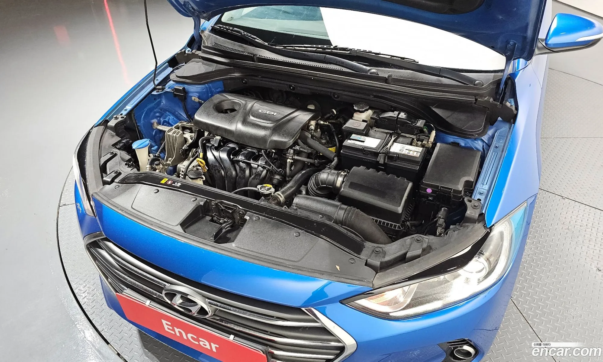 Hyundai Elantra AD 2016 — 16
