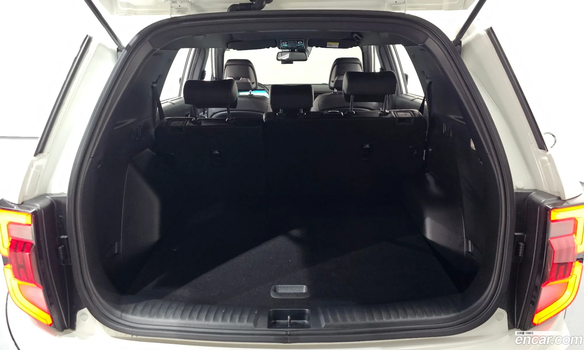 KG Mobility (SsangYong) Torres 2024 — 10