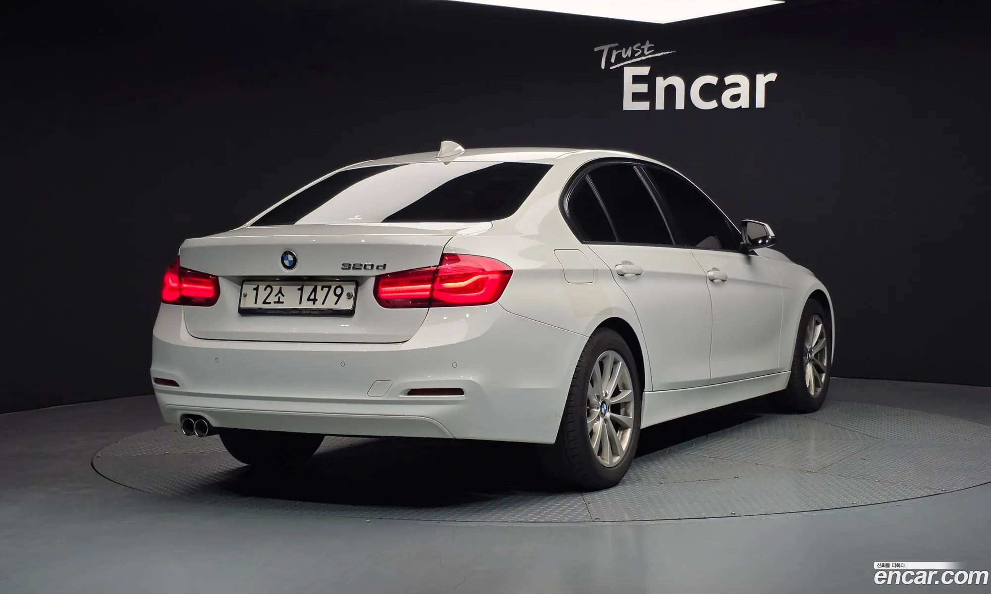 BMW 3 Series 2017 — 11