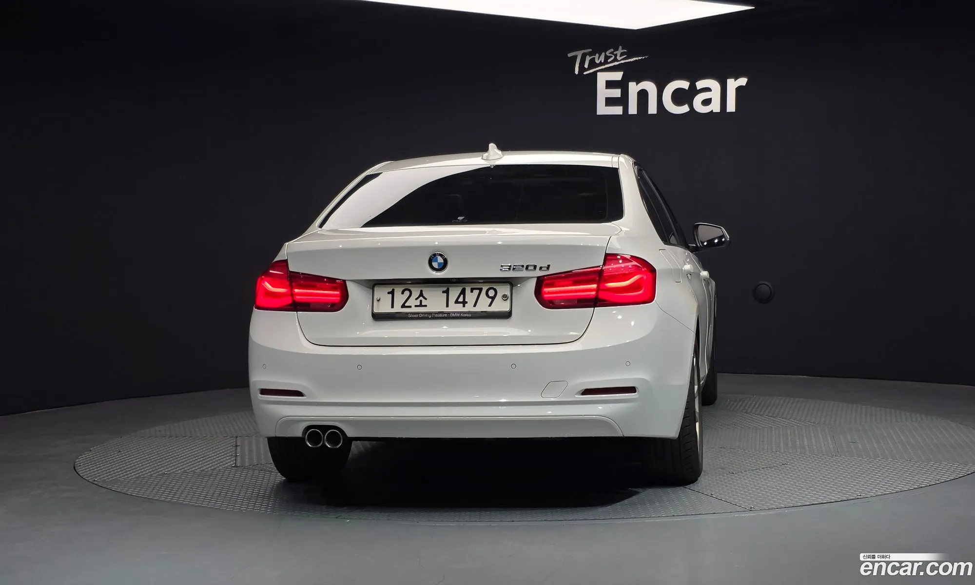 BMW 3 Series 2017 — 14