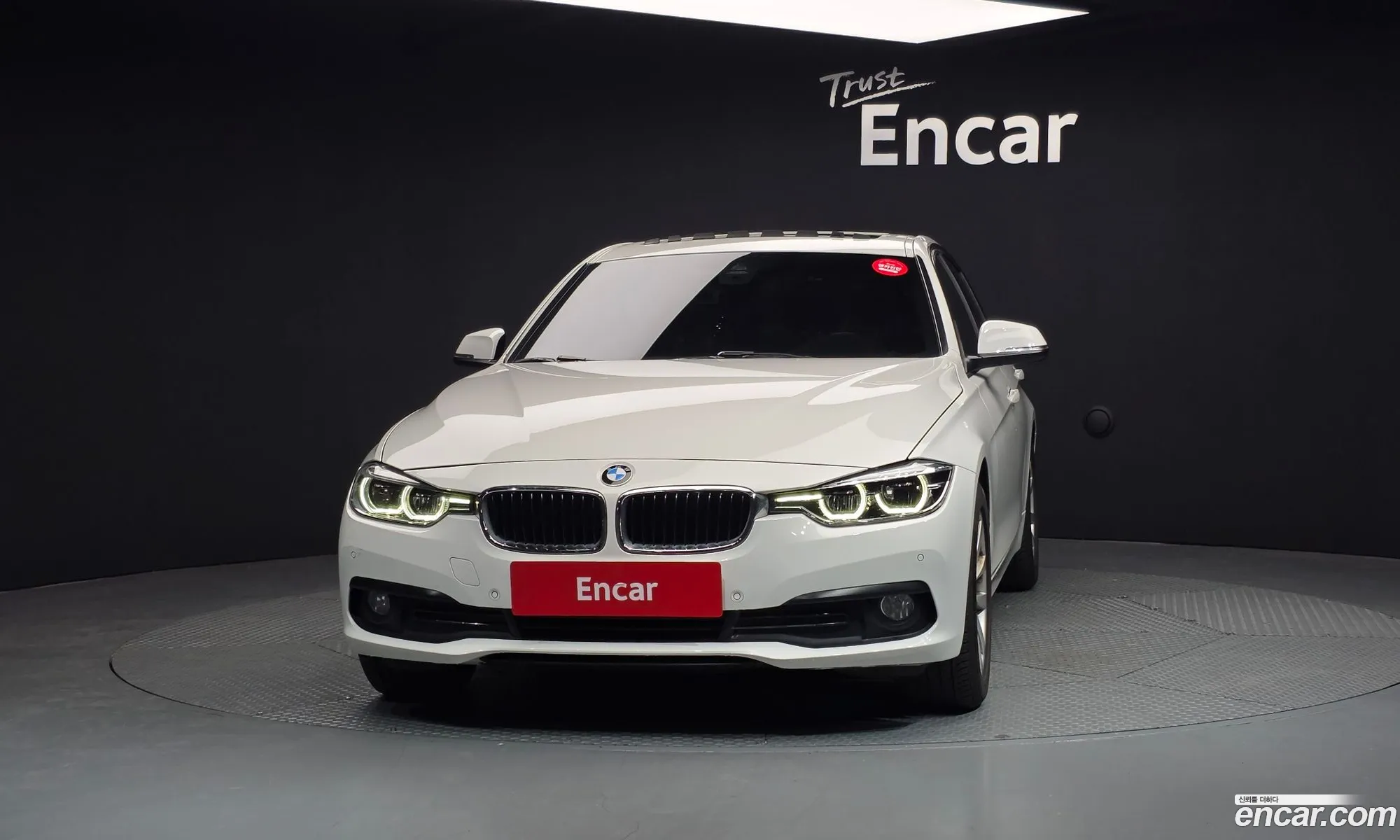 BMW 3 Series 2017 — 17