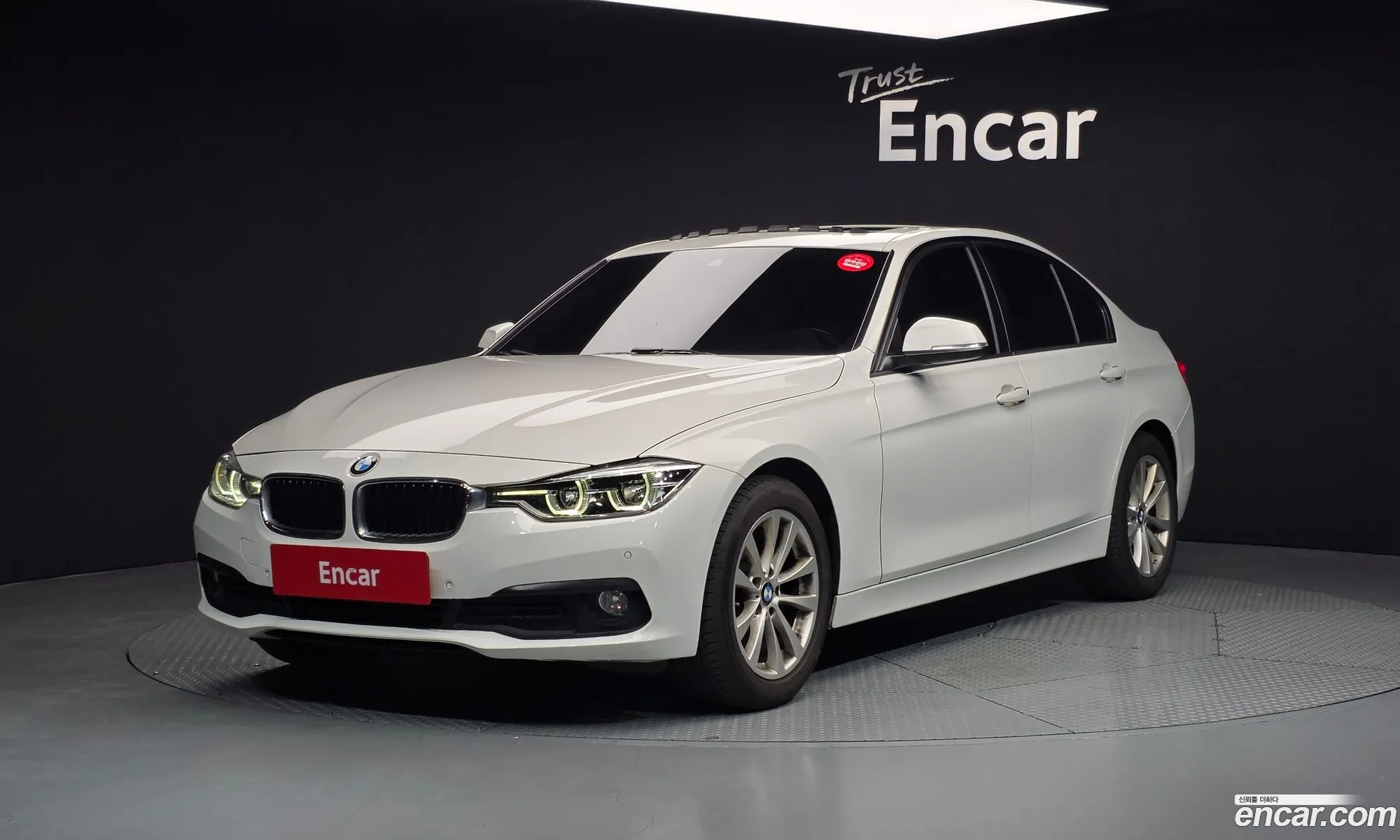 BMW 3 Series 2017 — 12