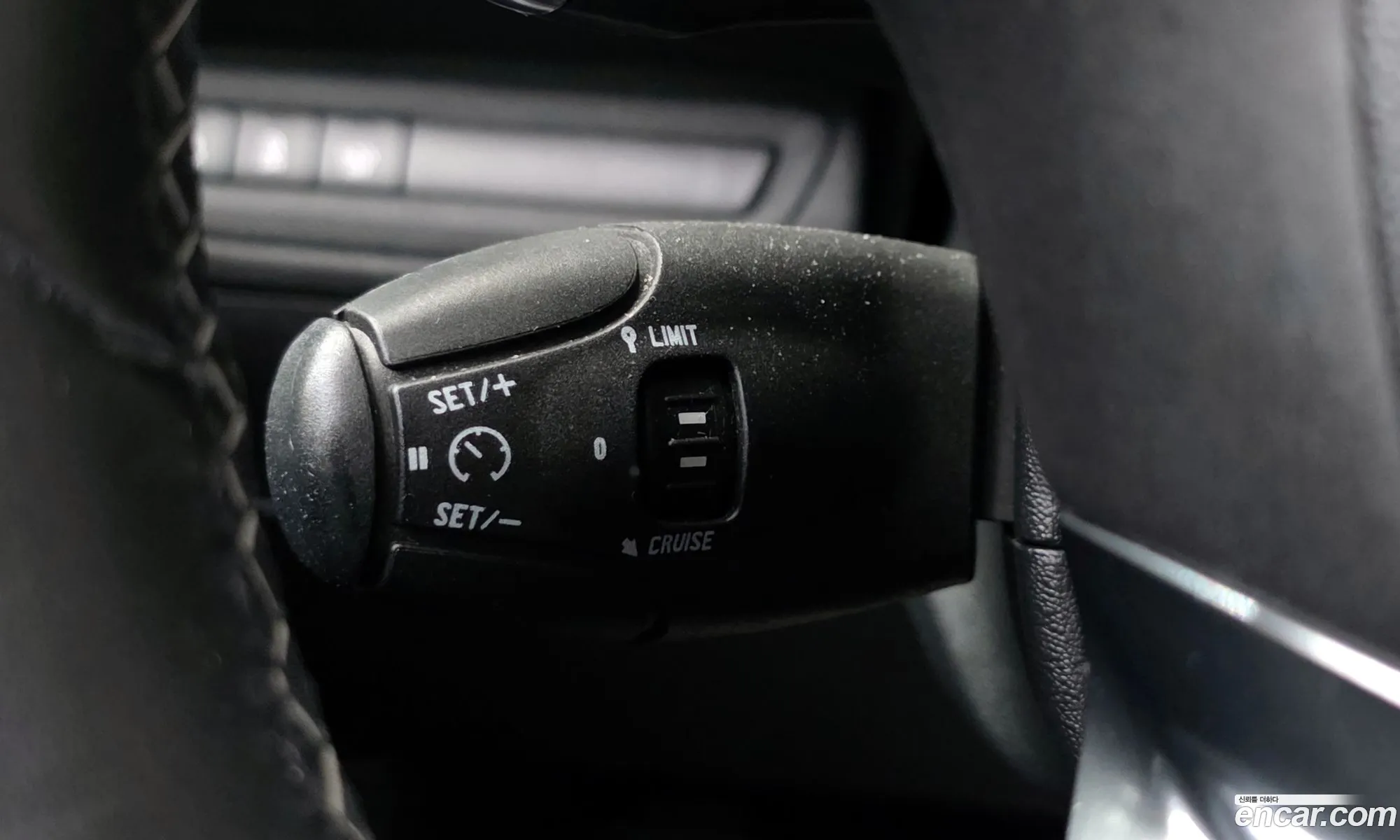 Peugeot 2008 2016 VF3CUBHYMGY013850 — 8