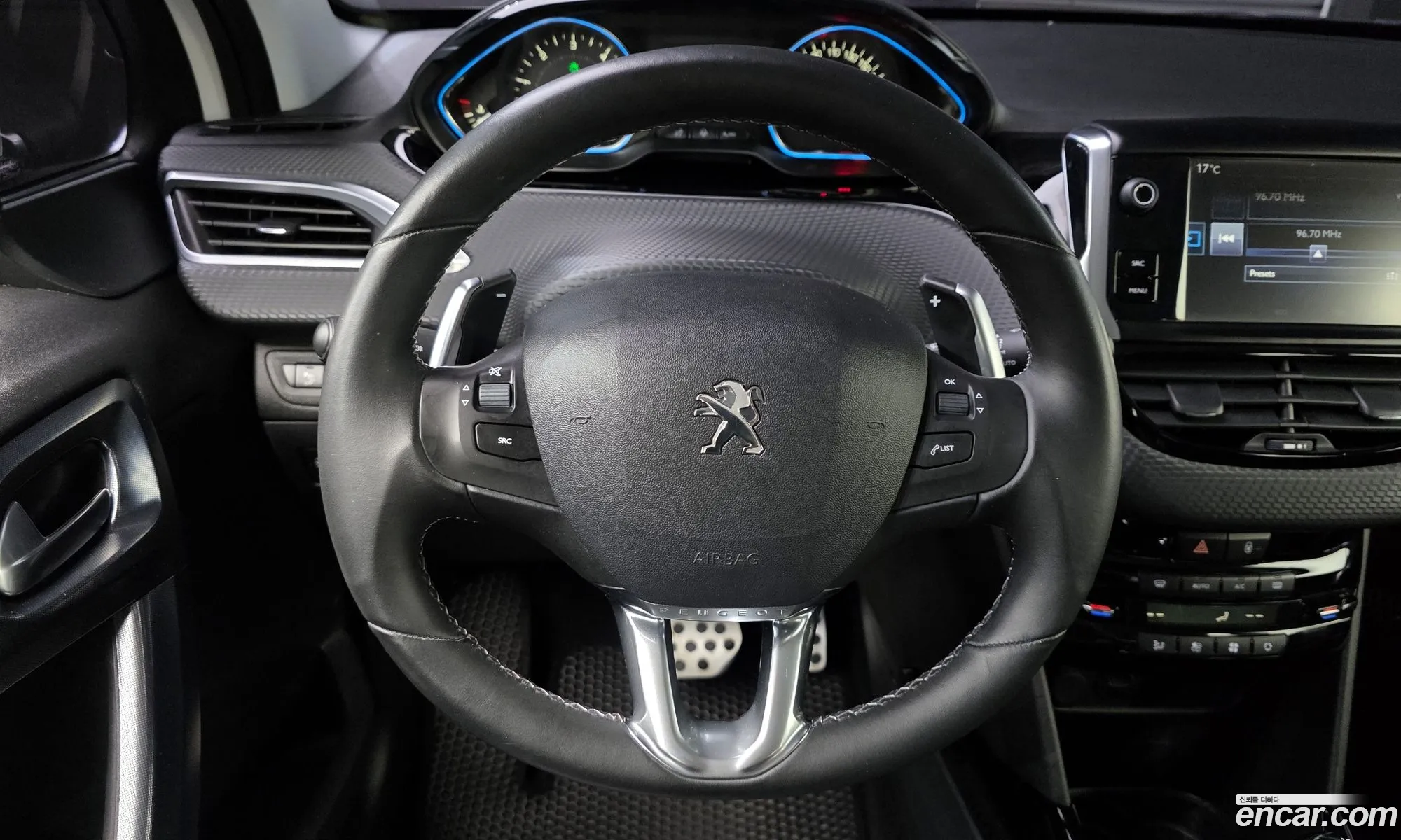 Peugeot 2008 2016 VF3CUBHYMGY013850 — 4