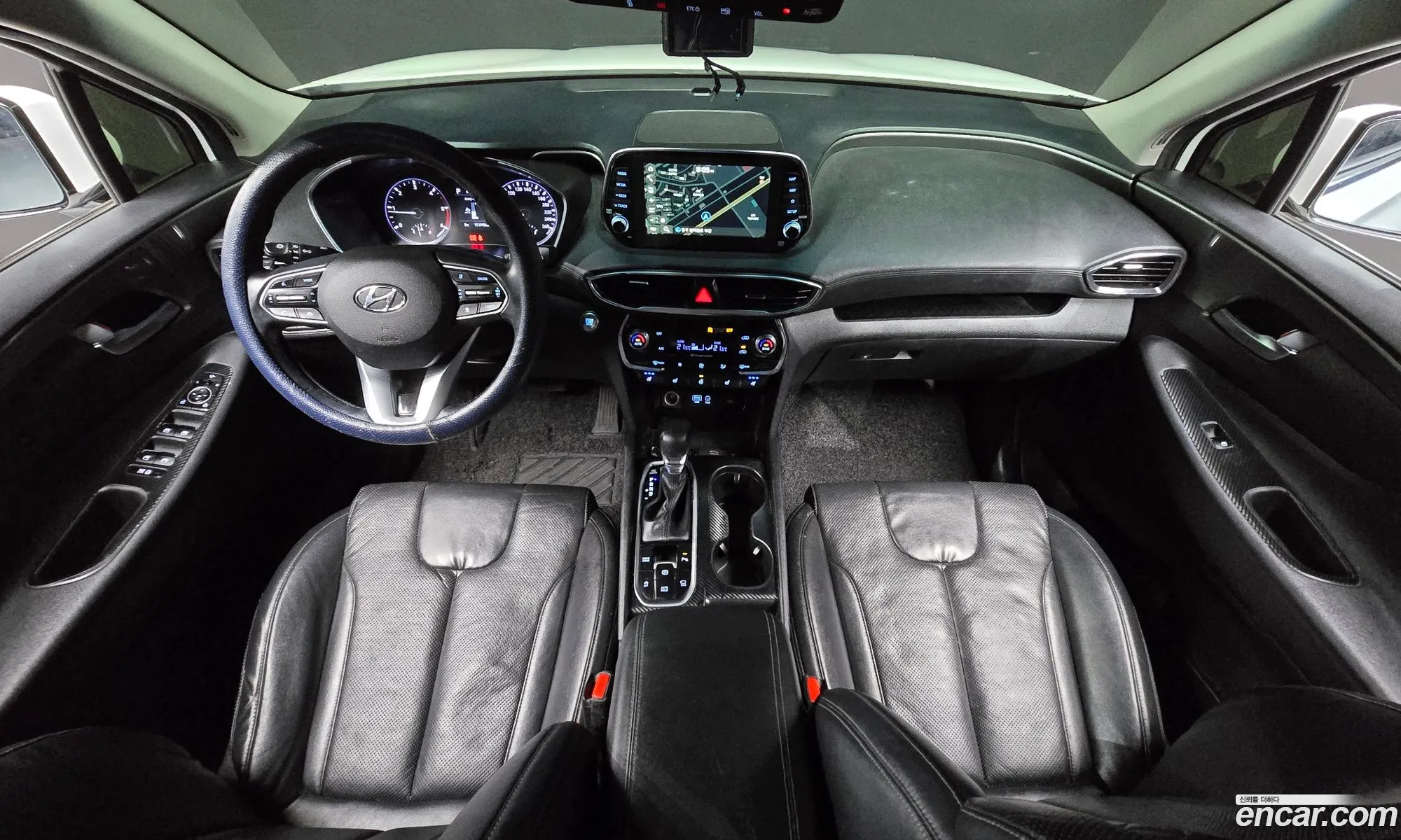 Hyundai Santa Fe TM 2018 — 12