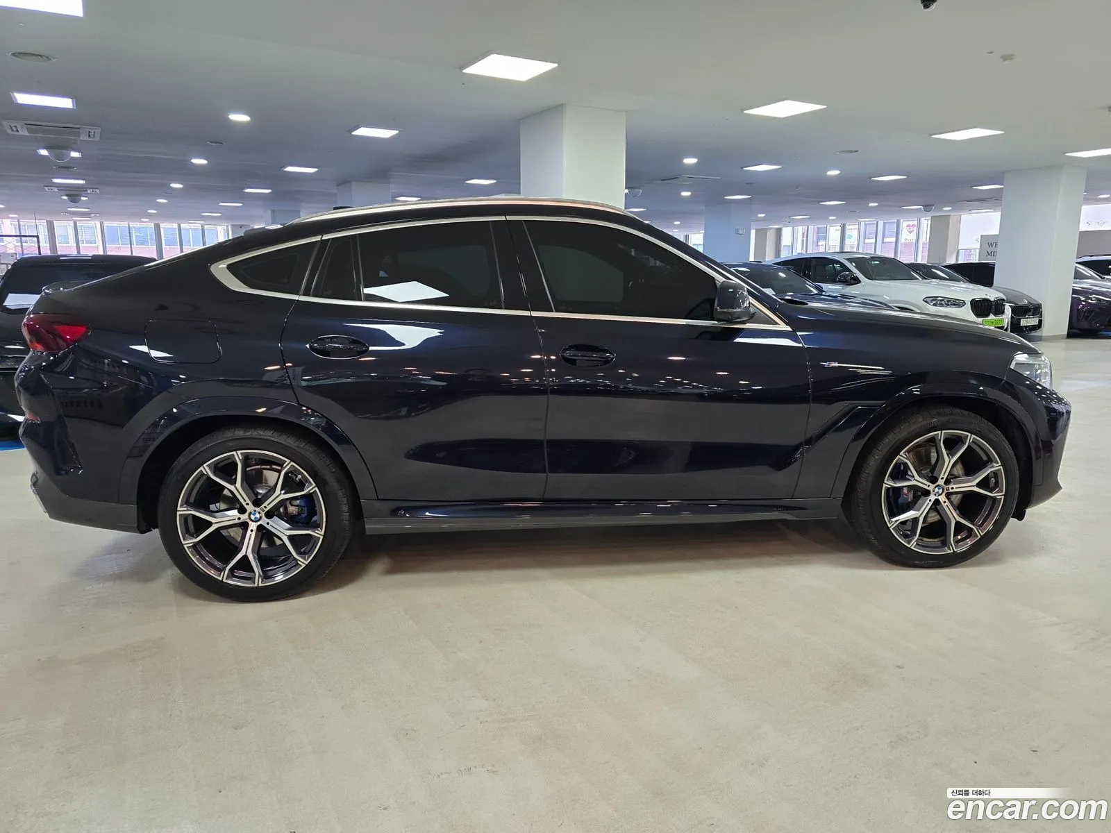 BMW X6 2022 — 7