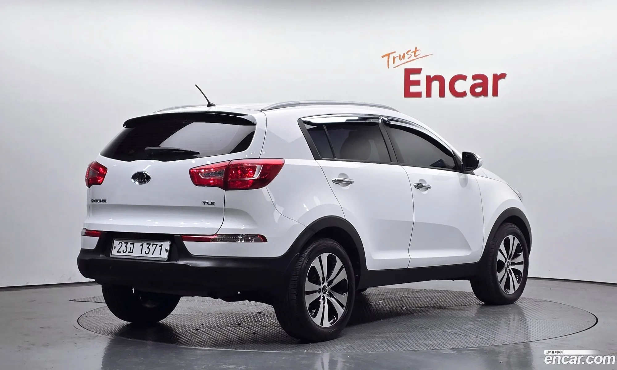 Kia Sportage R 2012 — 13