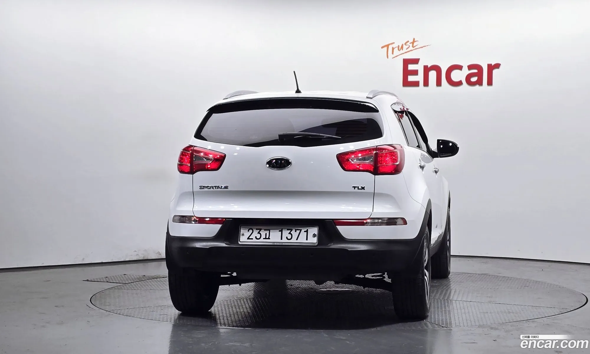 Kia Sportage R 2012 — 11
