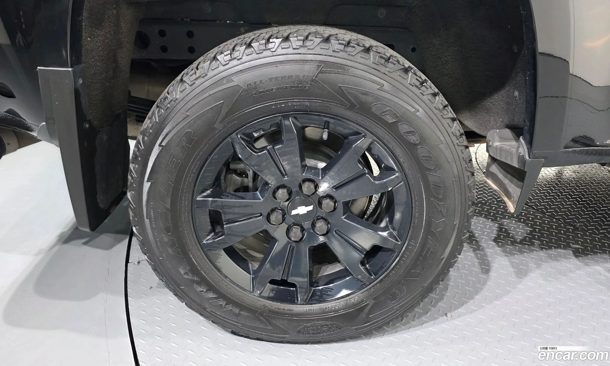 Chevrolet (GM Daewoo) Real New Colorado 2021 — 2