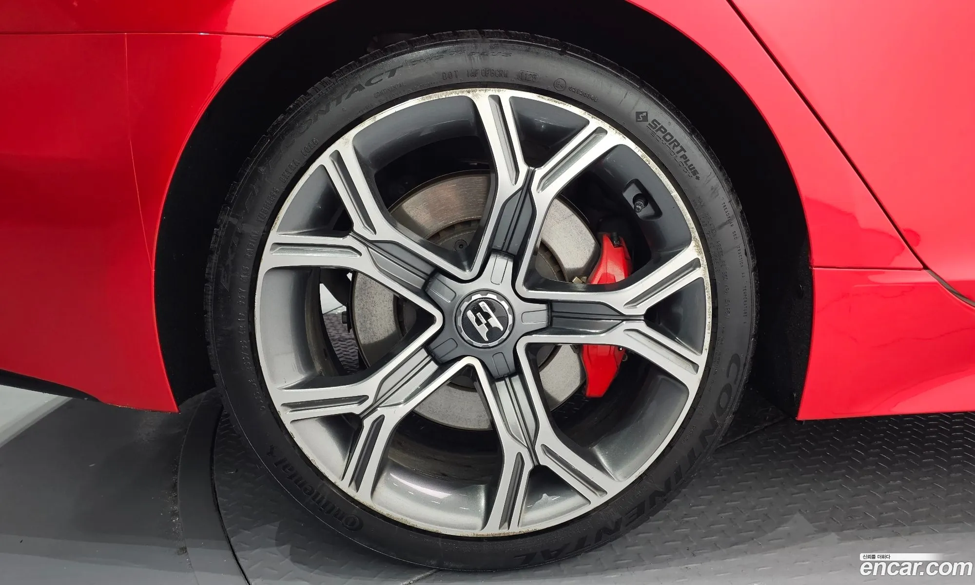 Kia Stinger 2020 — 5