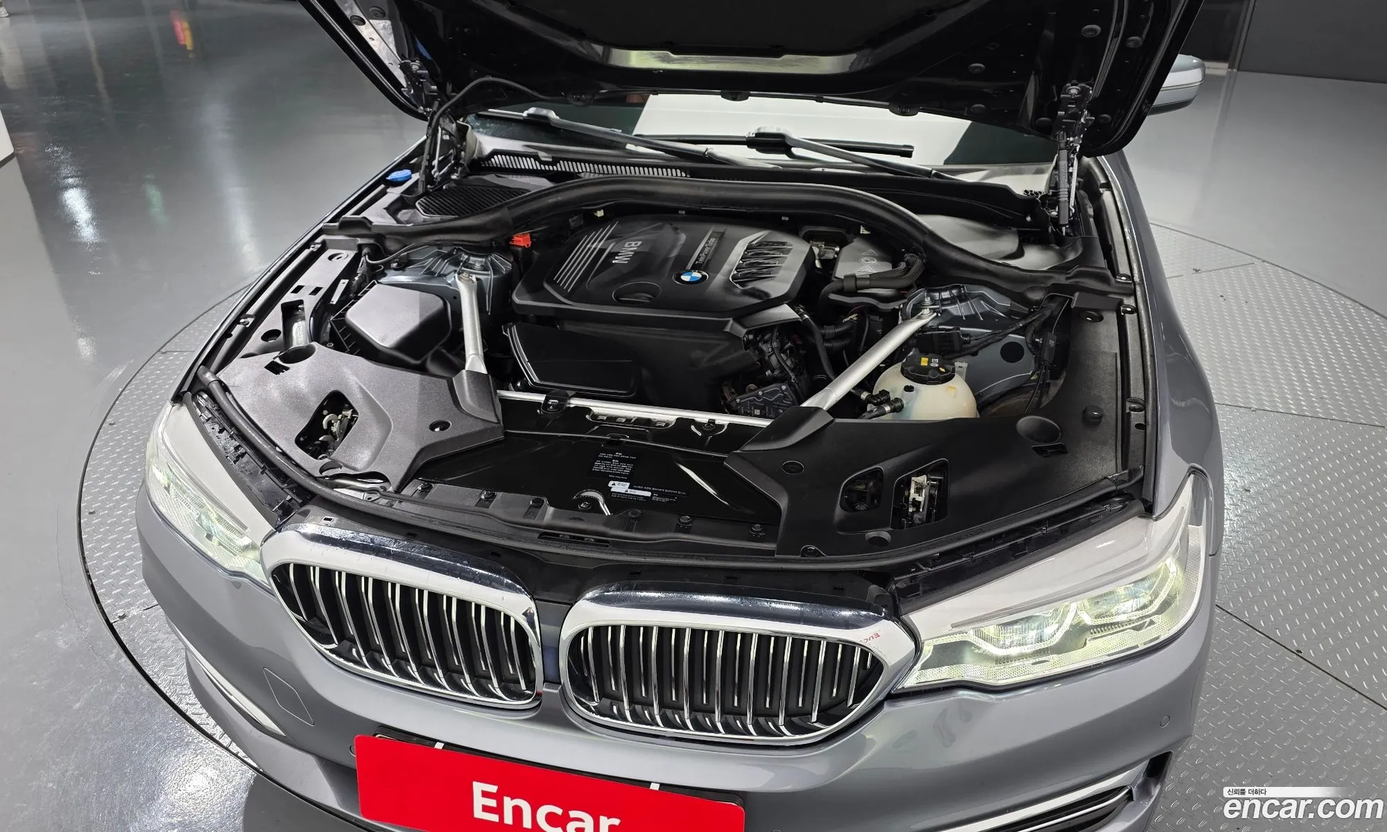 BMW 5 Series 2018 WBAJC3106JDB28247 — 6