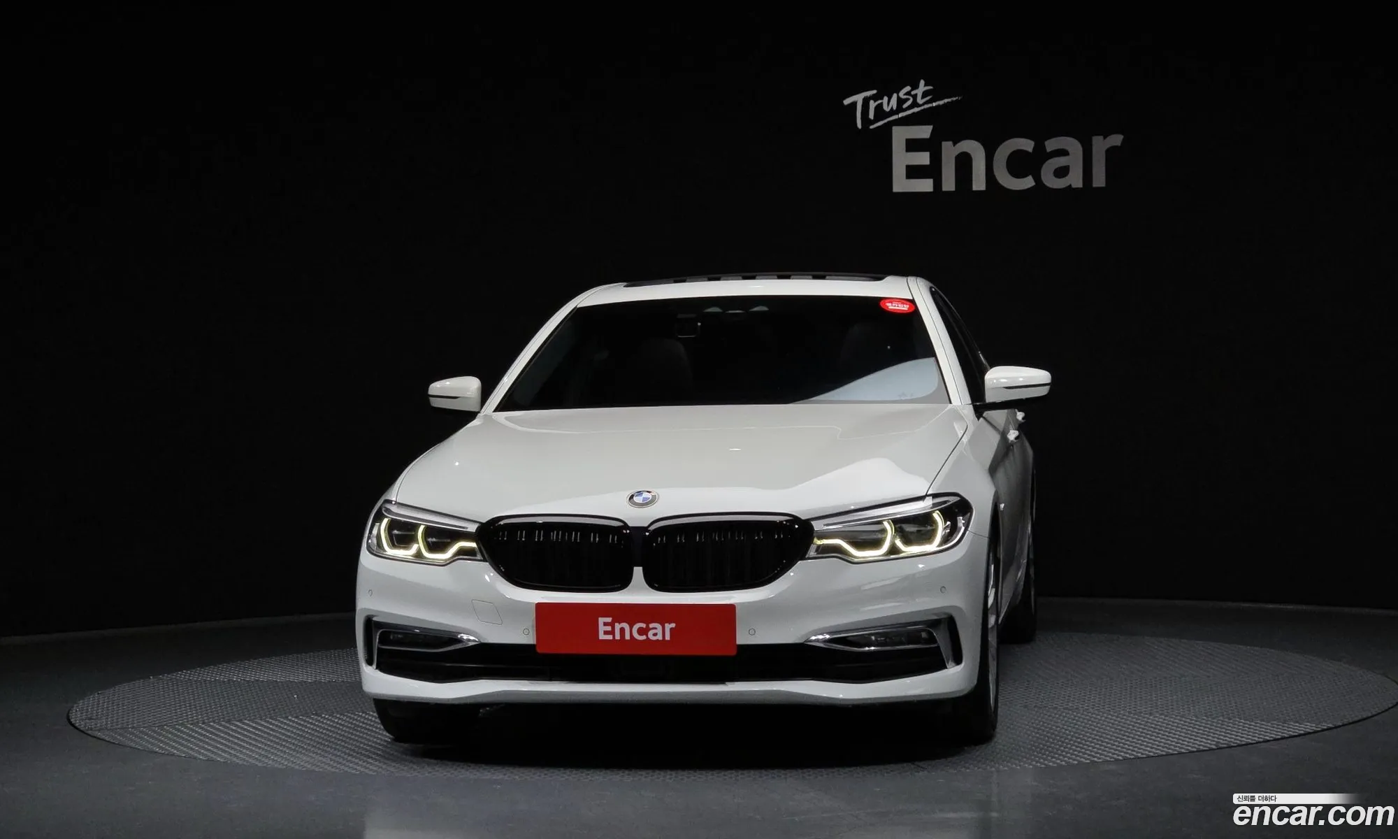 BMW 5 Series 2018 — 16