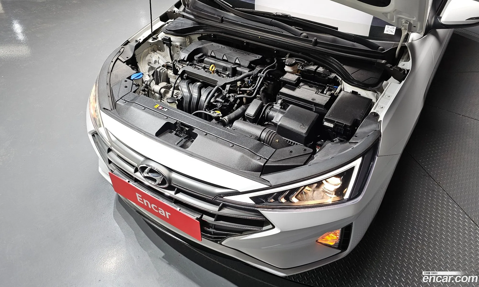 Hyundai Elantra AD 2019 — 8