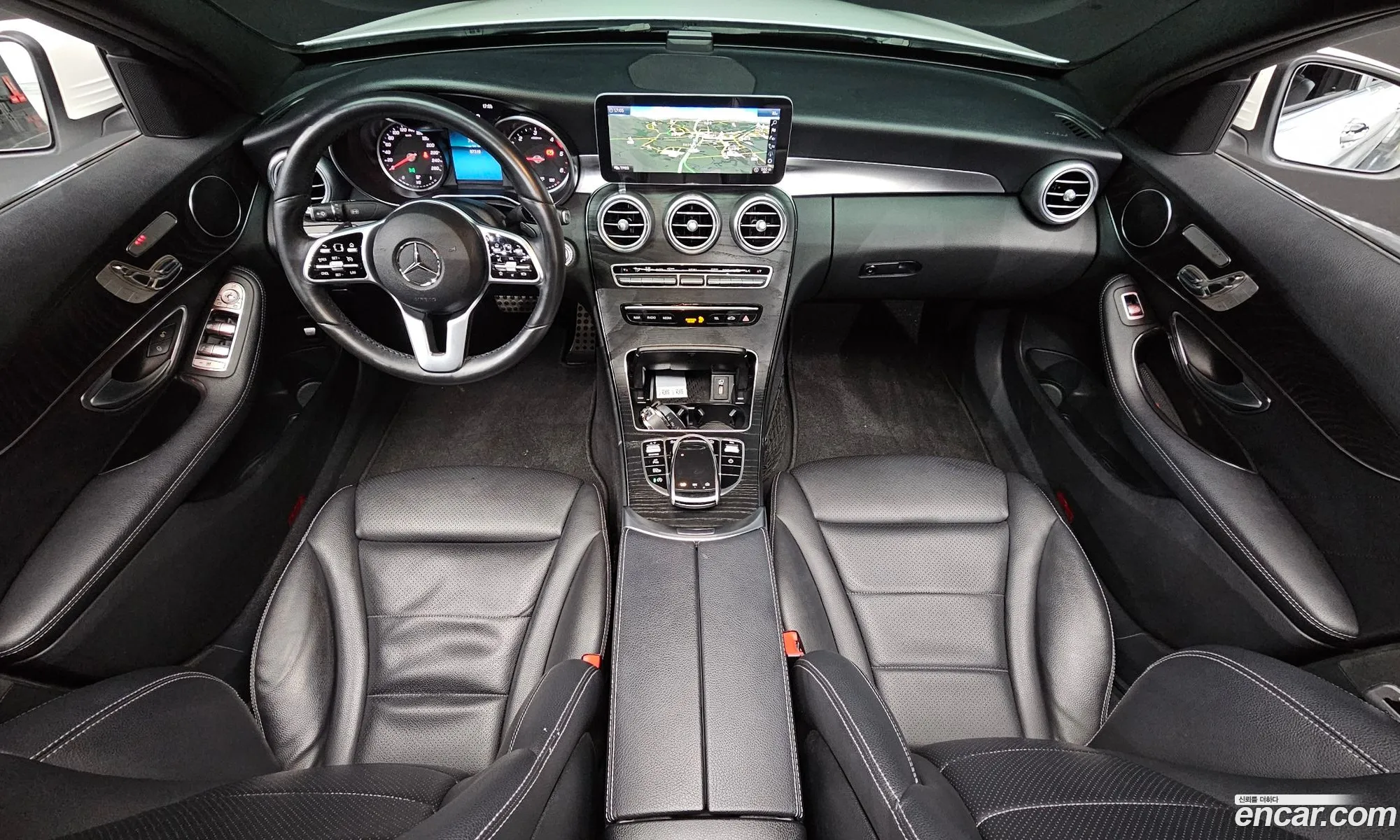 Mercedes-Benz C-Class W205 2019 — 13