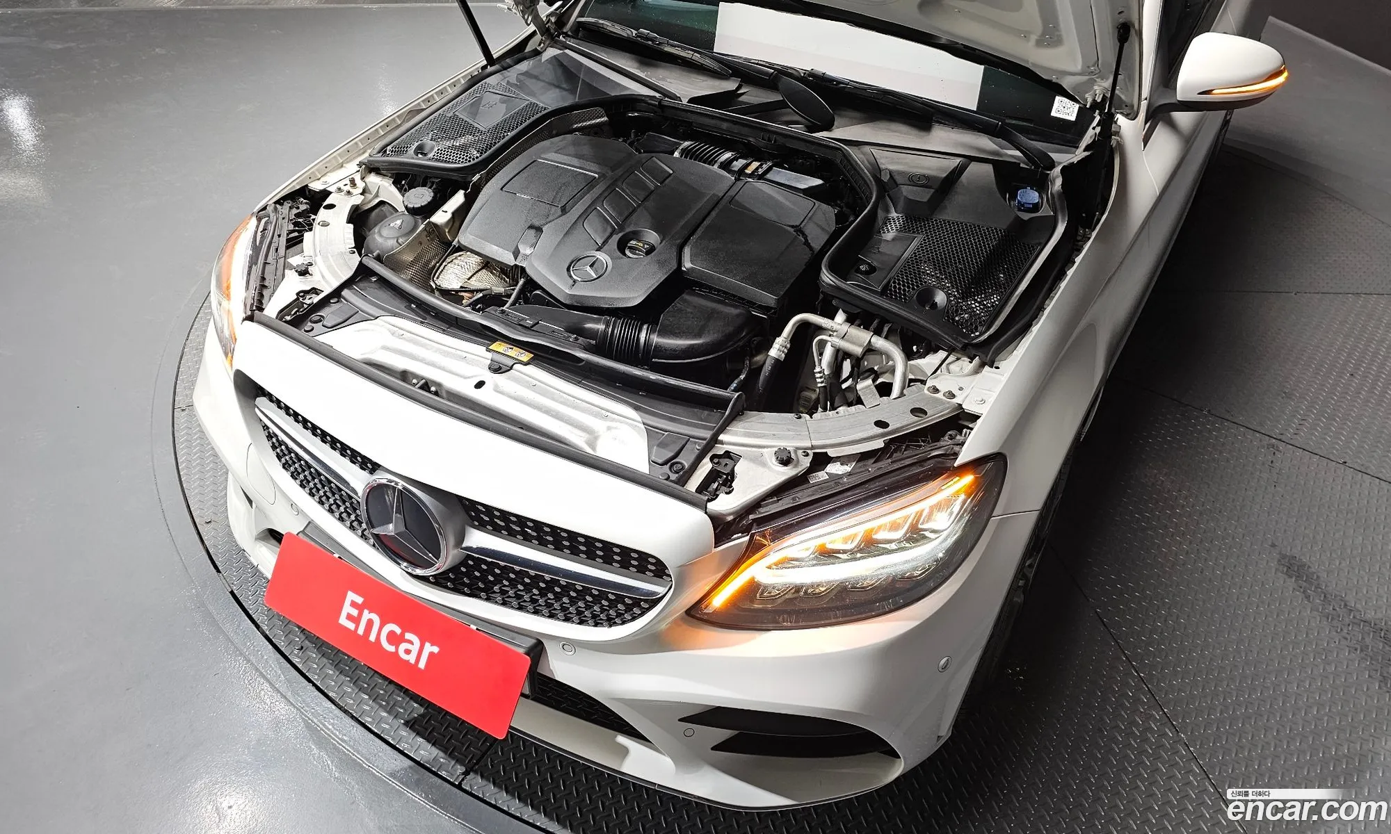 Mercedes-Benz C-Class W205 2019 — 12