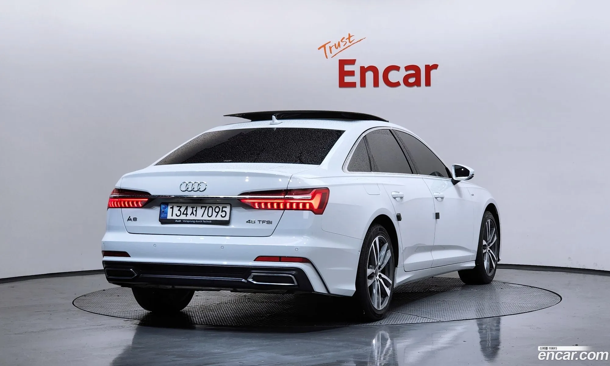 Audi A6 2022 WAUZZZF28NN058374 — 11