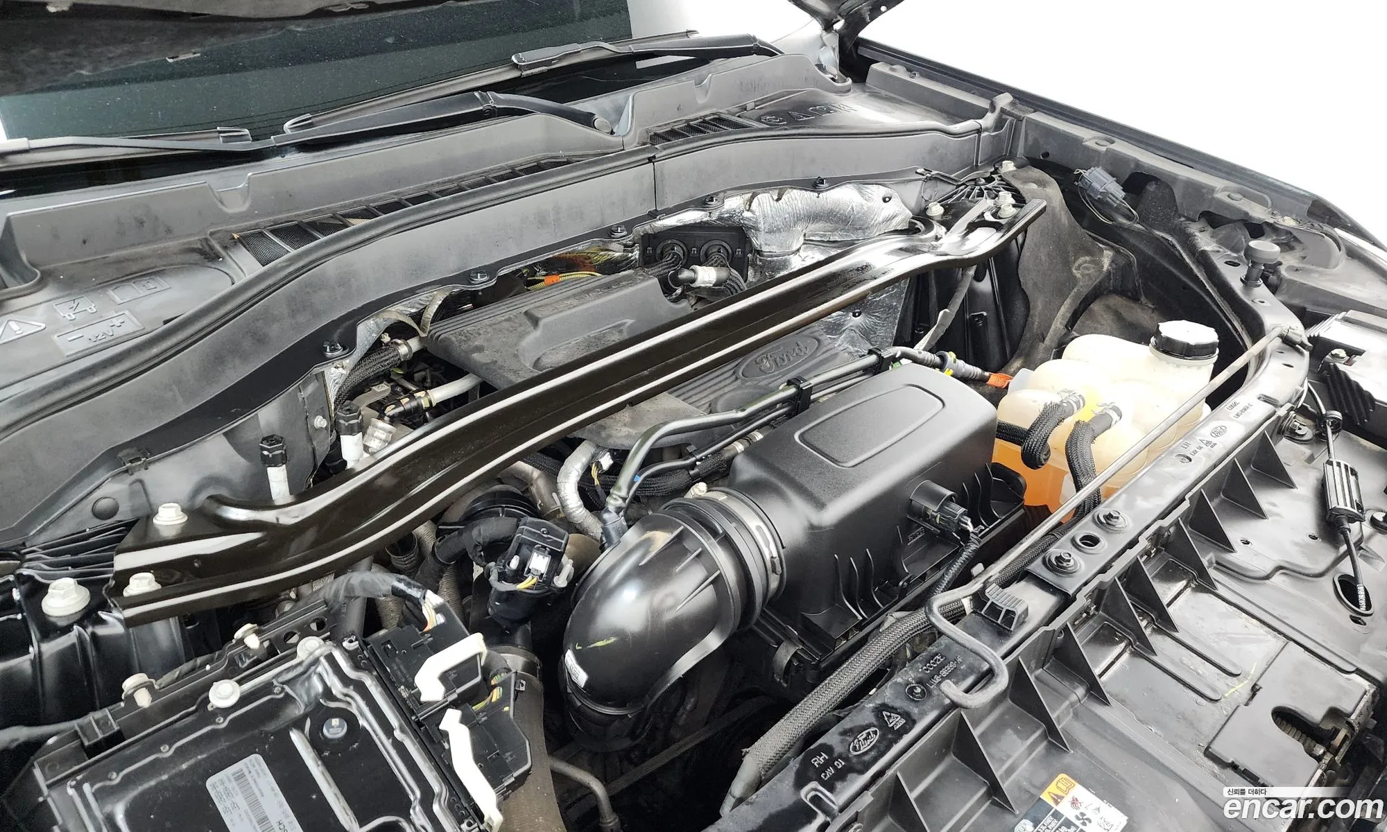Ford Explorer 6th Gen 2019 1FMSK8FH6LGA72987 — 15