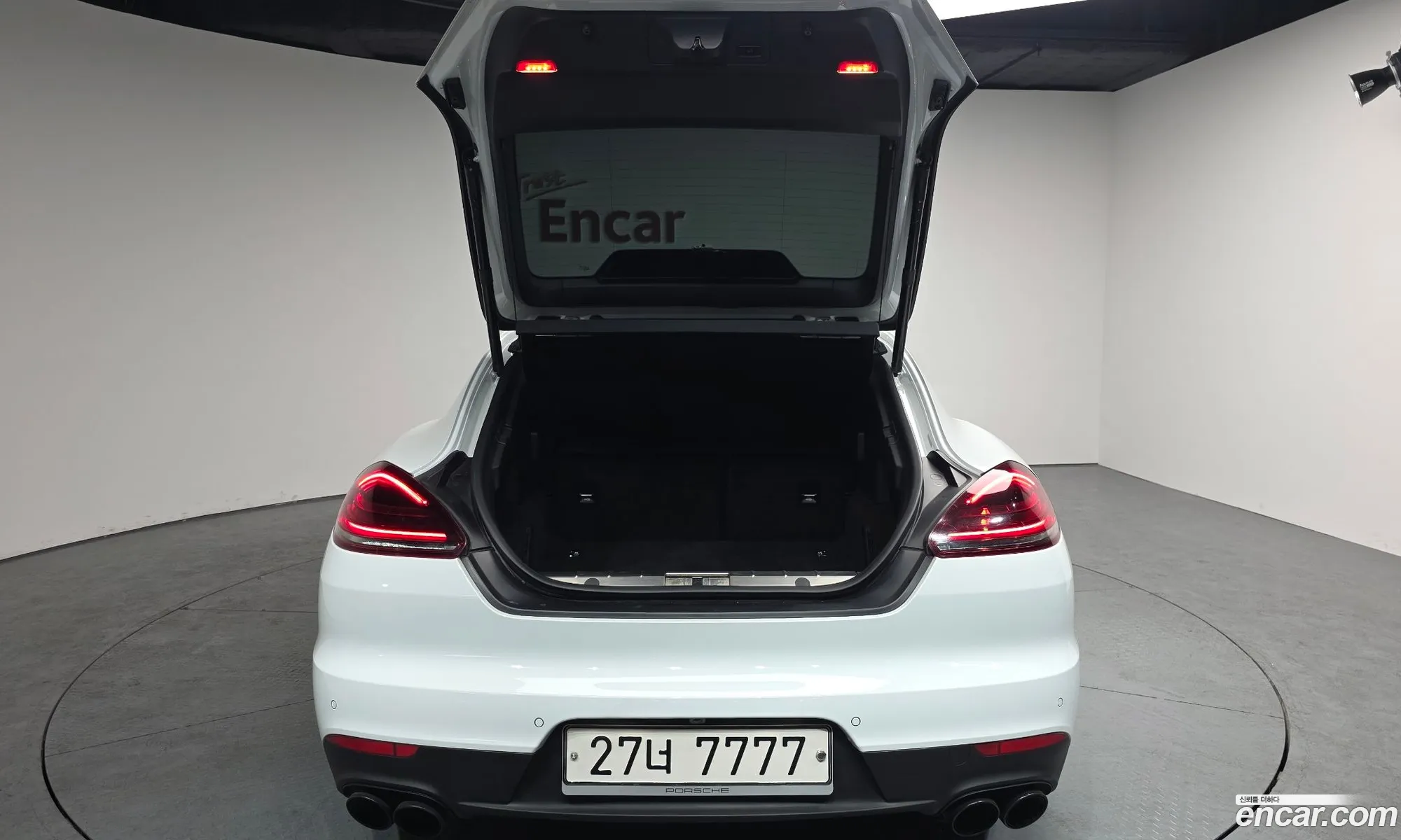 Porsche Panamera 2016 WP0AF297XGL080379 — 17