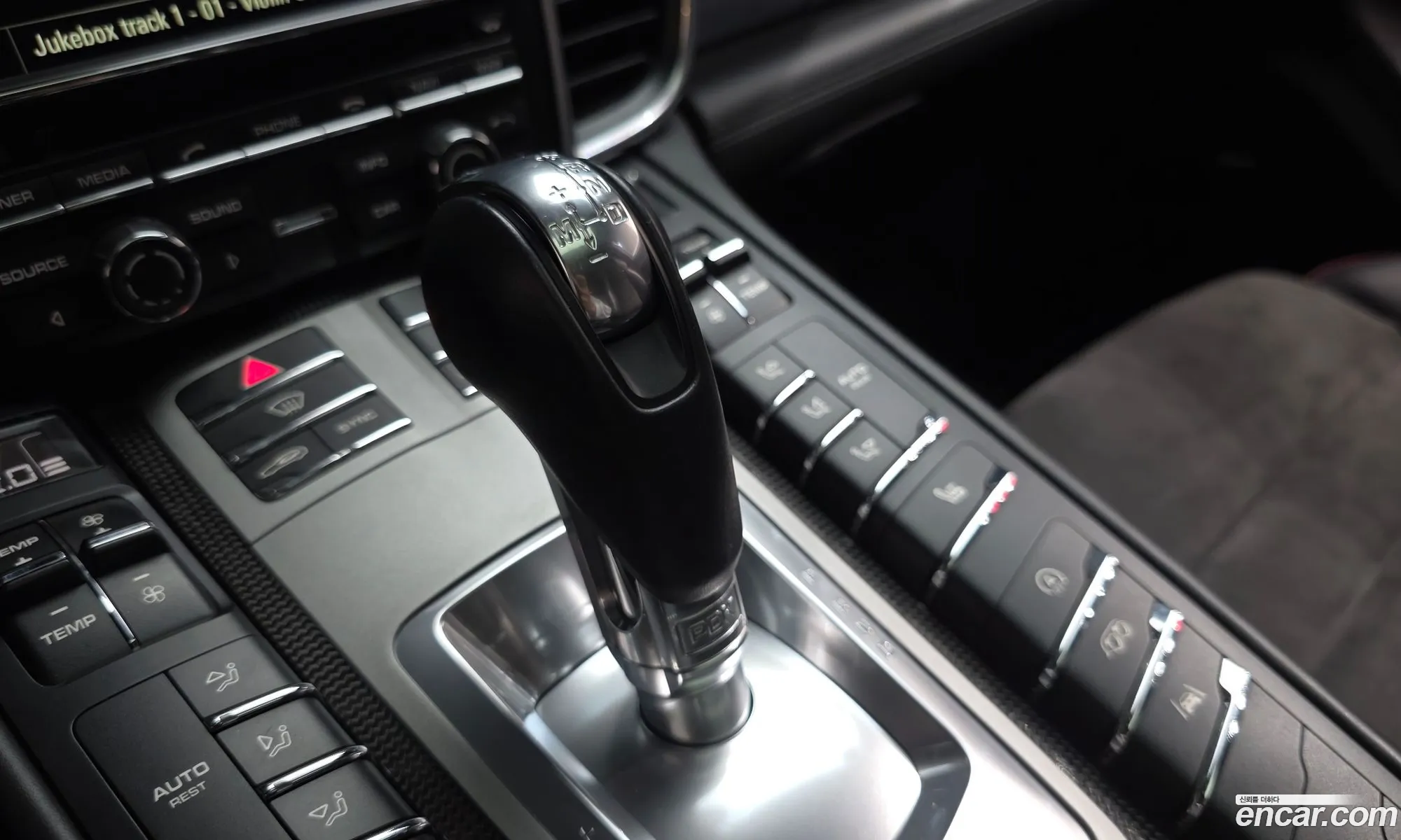 Porsche Panamera 2016 WP0AF297XGL080379 — 3