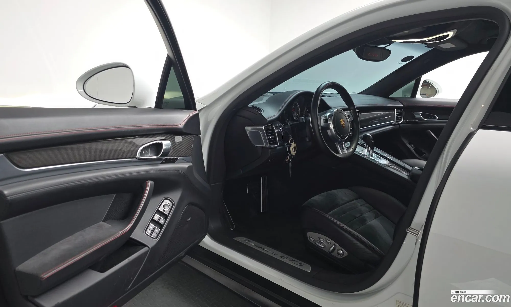 Porsche Panamera 2016 WP0AF297XGL080379 — 19