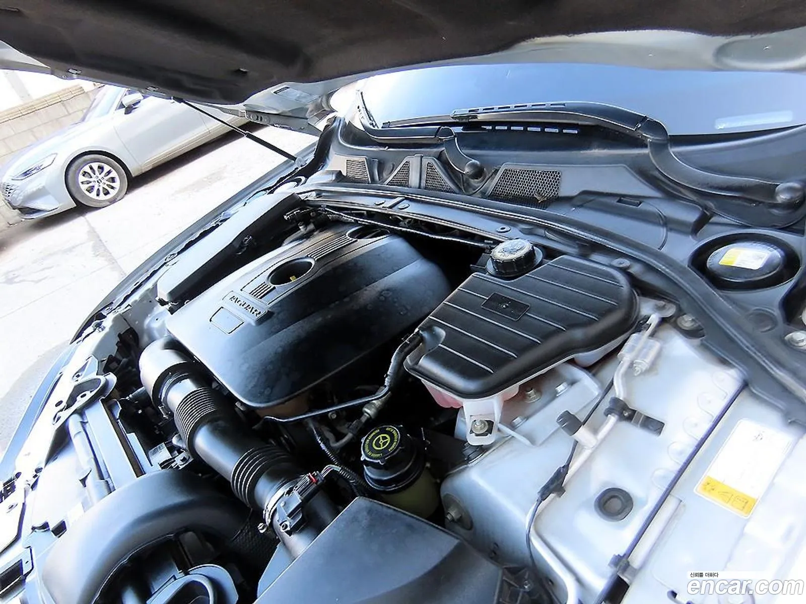 Jaguar XF 2013 — 5